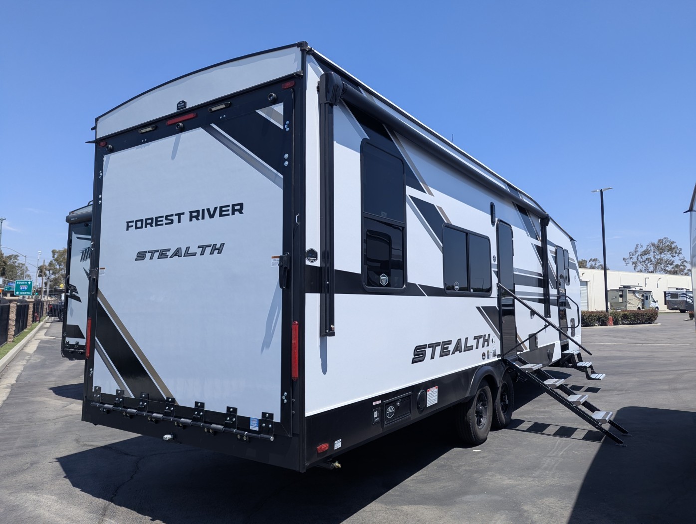 2027 Forest River Stealth 2900 - Image 5