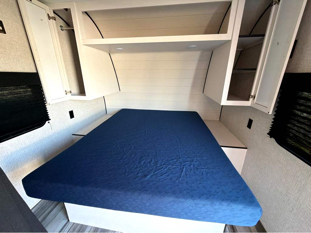 2025 JAYCO JAY FLIGHT SLX 210QB - Image 34