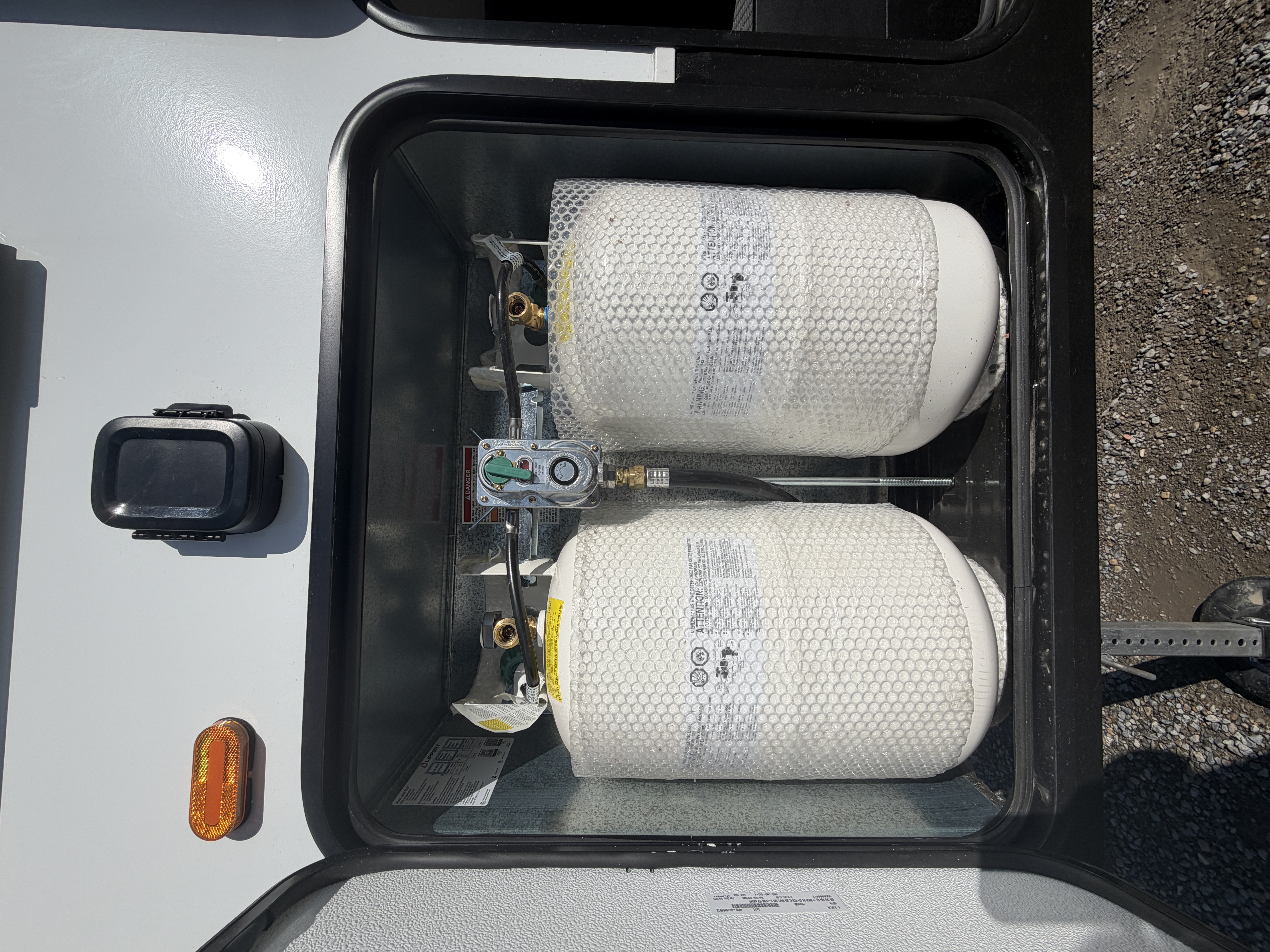 2026 KZ RV Durango Half-Ton D286BHD - Image 17