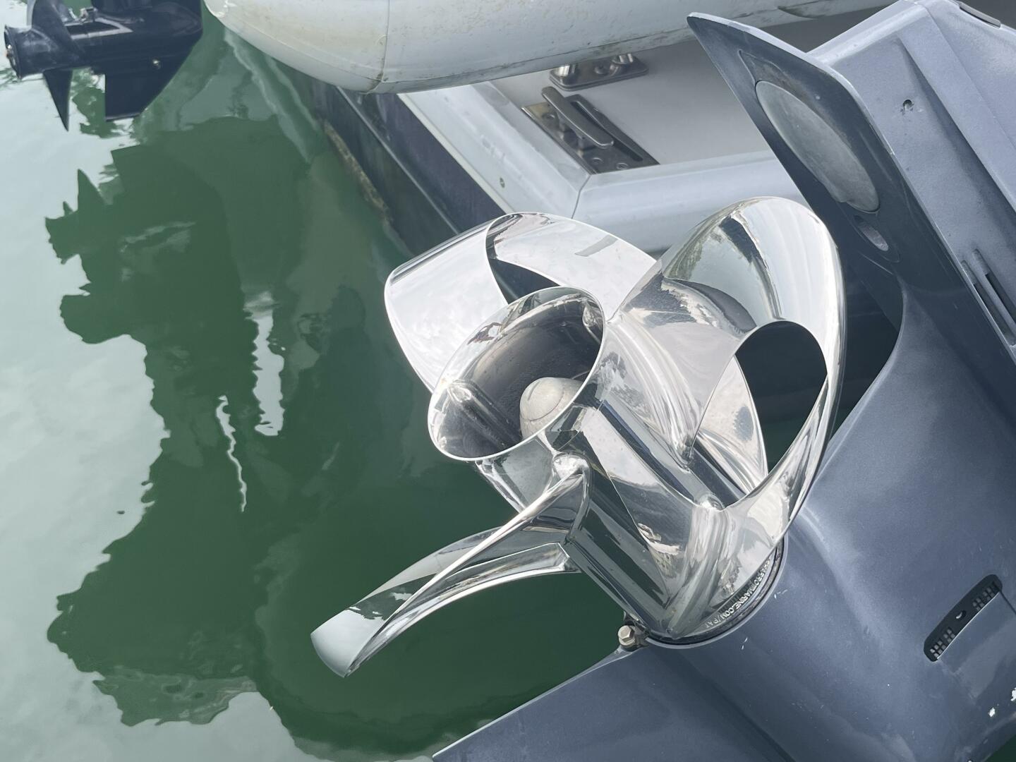 2016 Wesmac 42 - Image 12