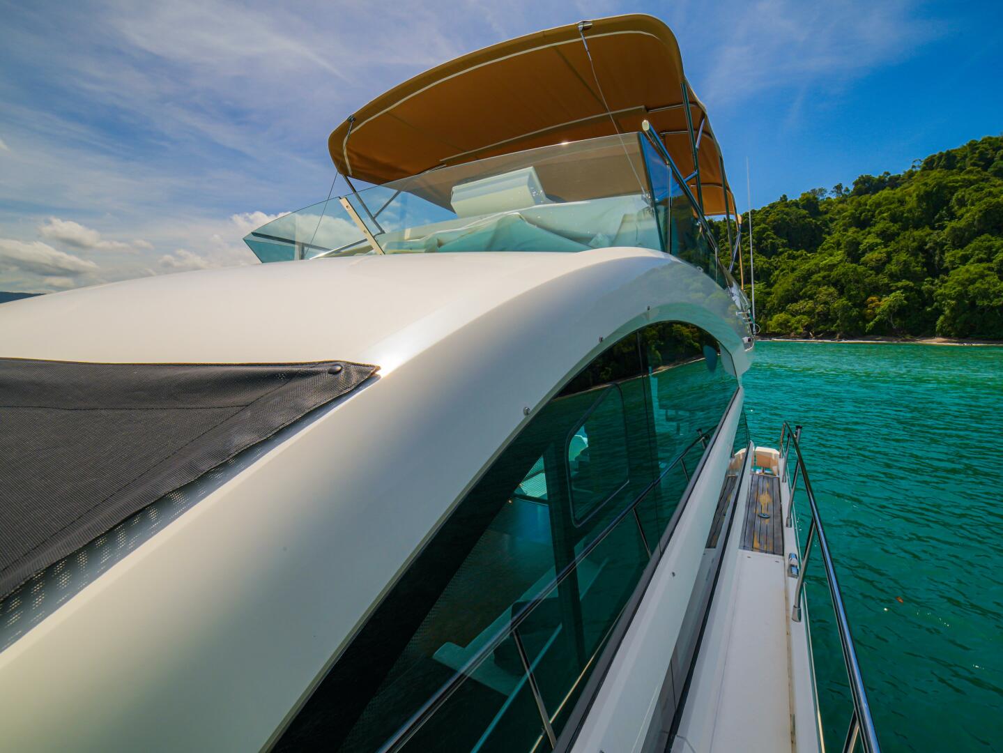 2014 Fairline 50 - Image 16