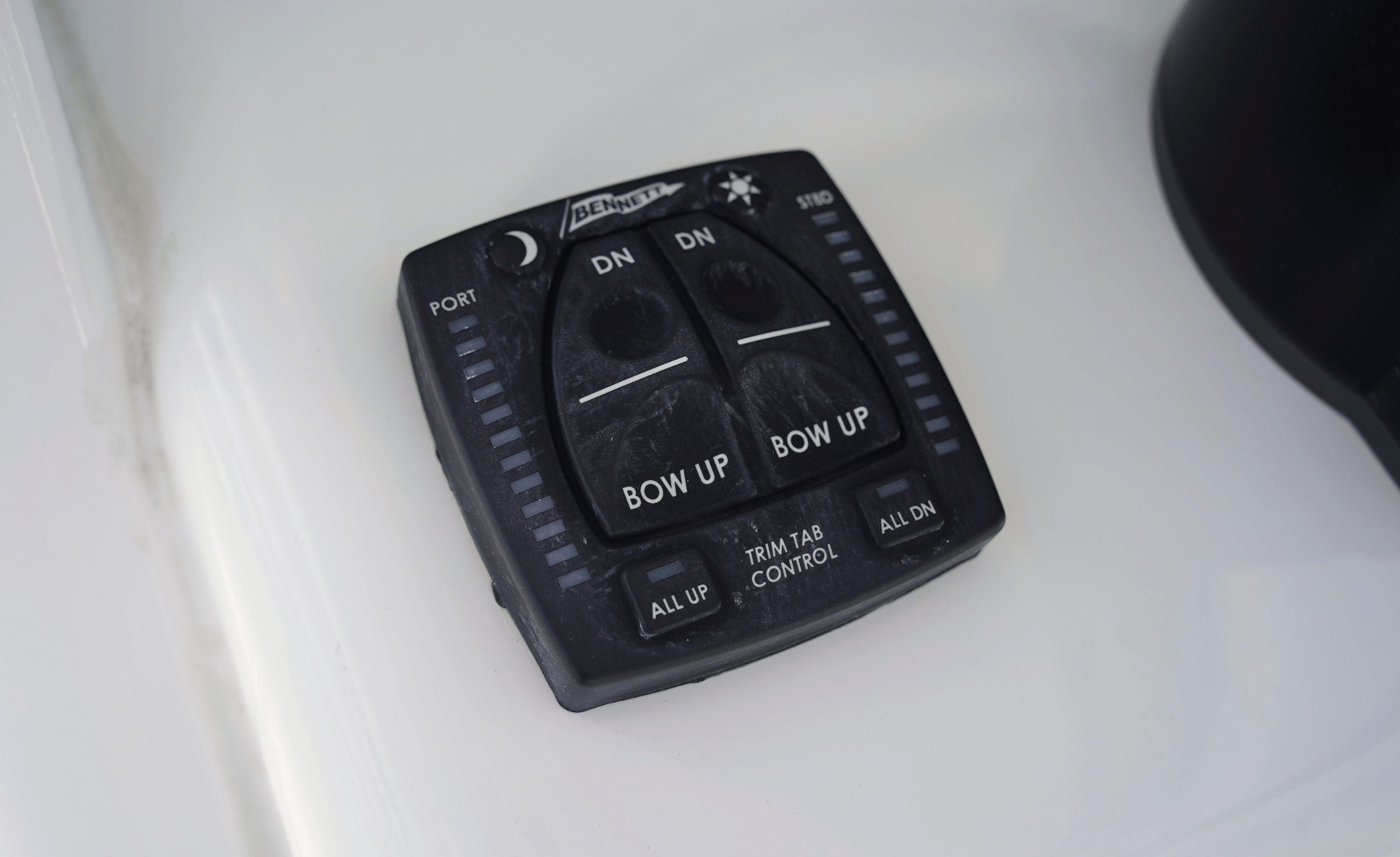 2024 SEA HUNT GAMEFISH 30 - Image 32