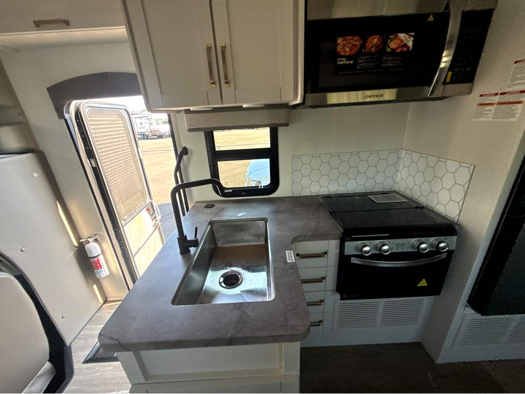 2027 JAYCO GREYHAWK 30Z - Image 31