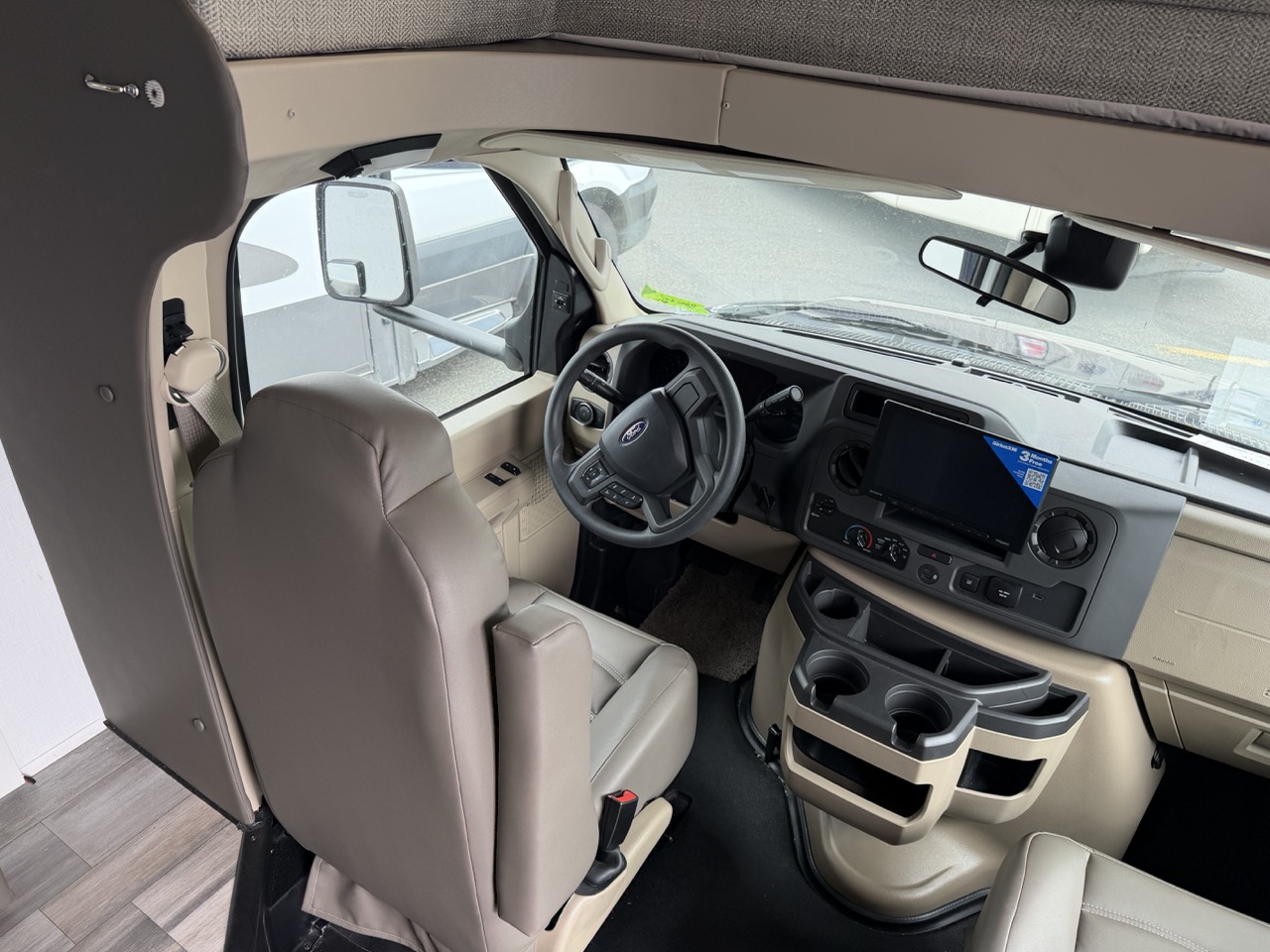2026 Entegra Coach Odyssey 24B - Image 4