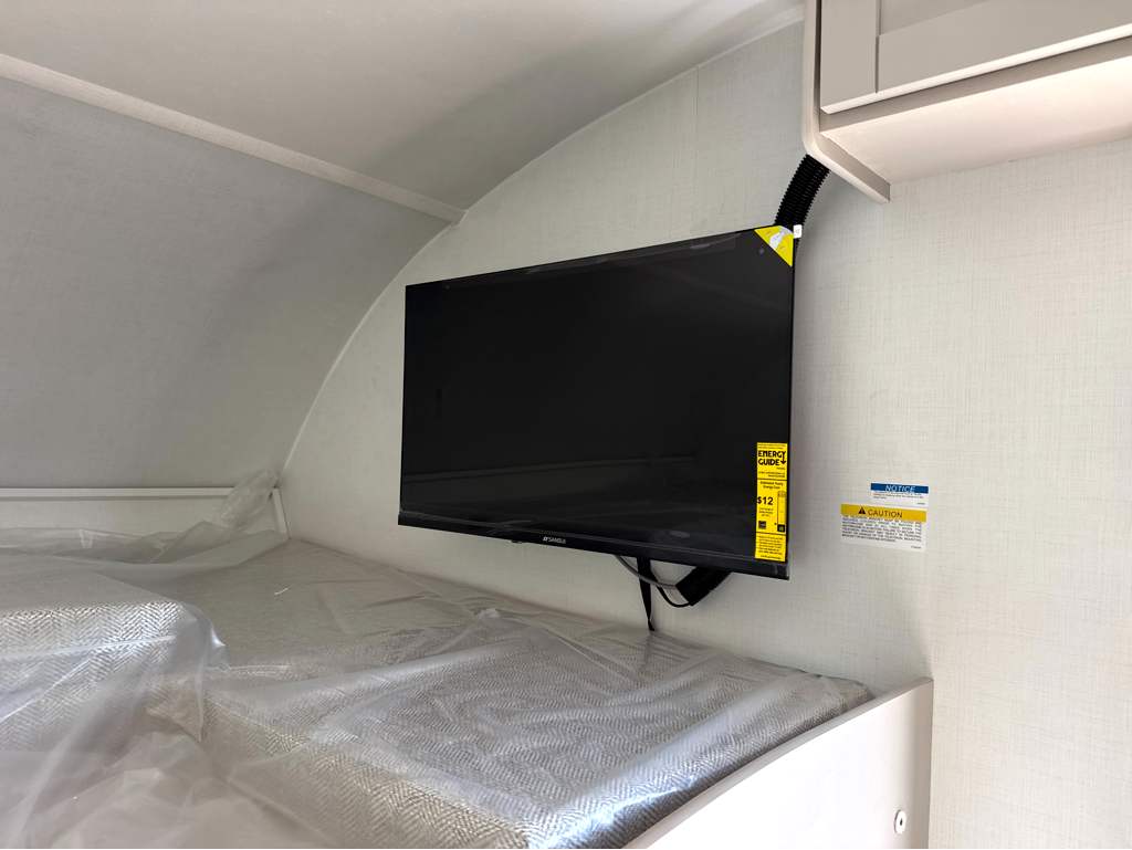 2027 ENTEGRA COACH ODYSSEY 22E - Image 8