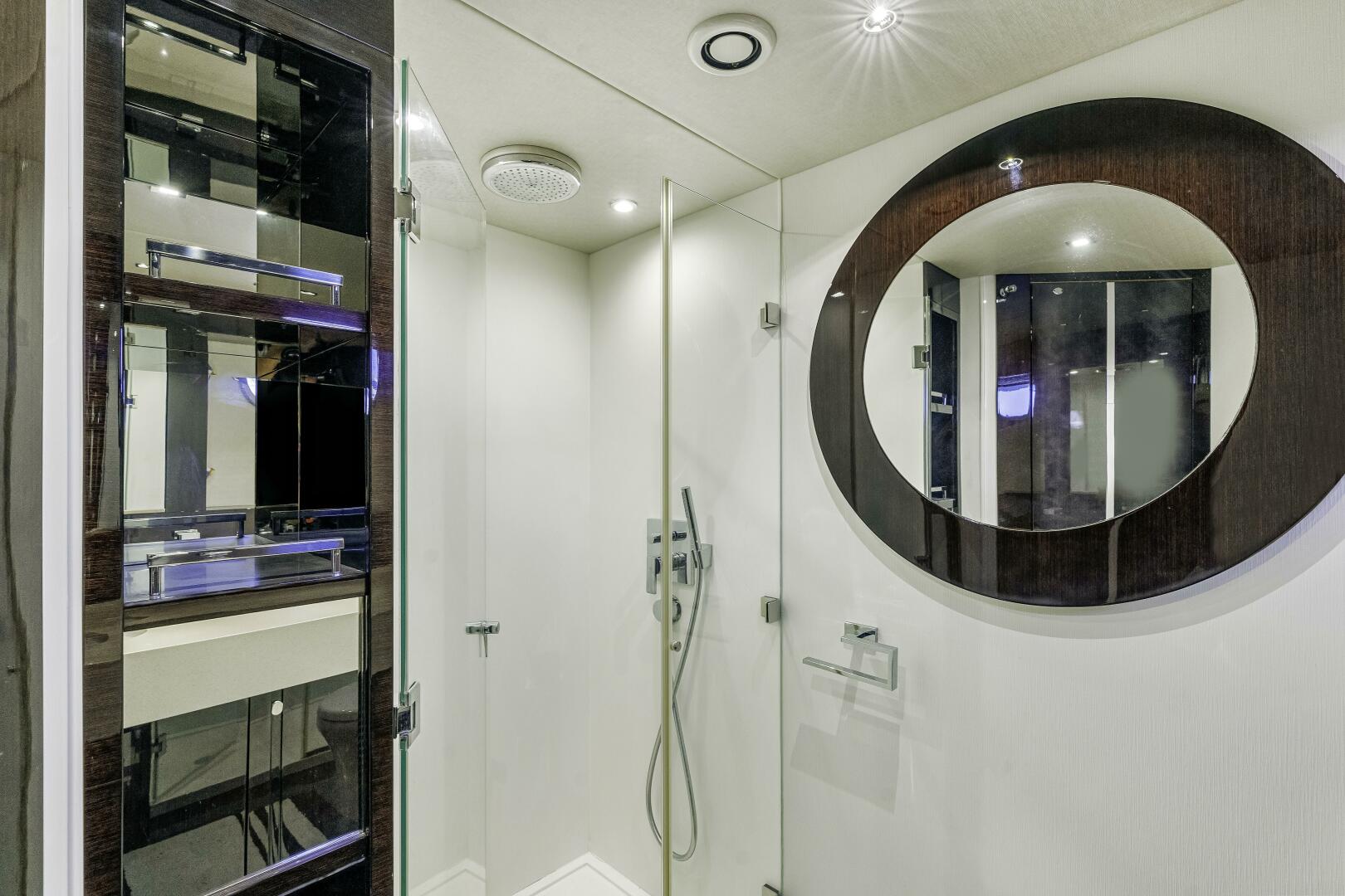 2014 Sunseeker Predator - Image 23