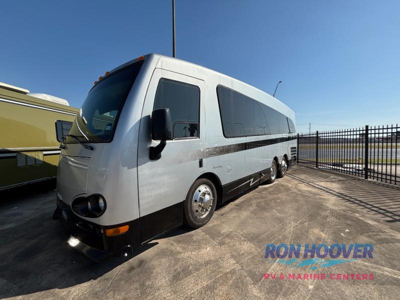 2001 NEWMAR 2801 - Image 1