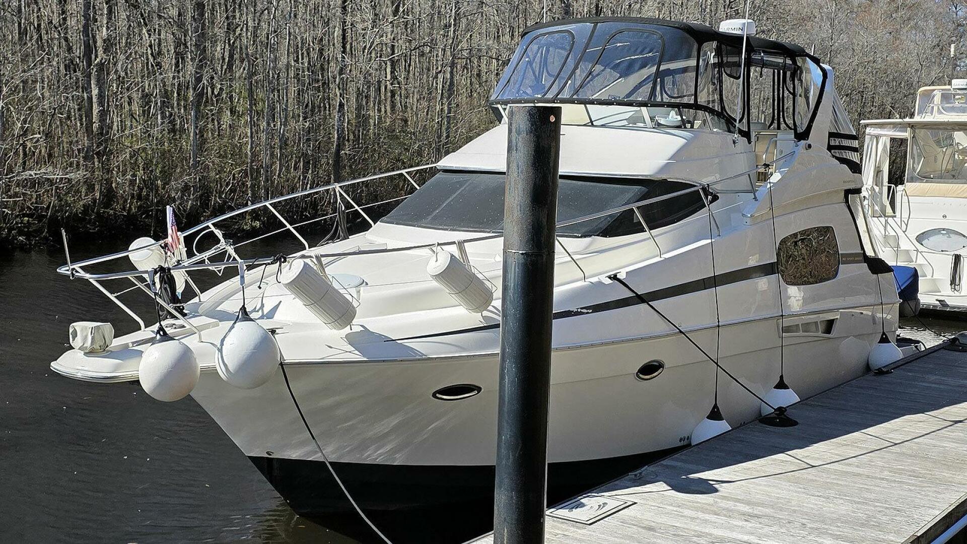 2001 Silverton 410 Sport Bridge - Image 3