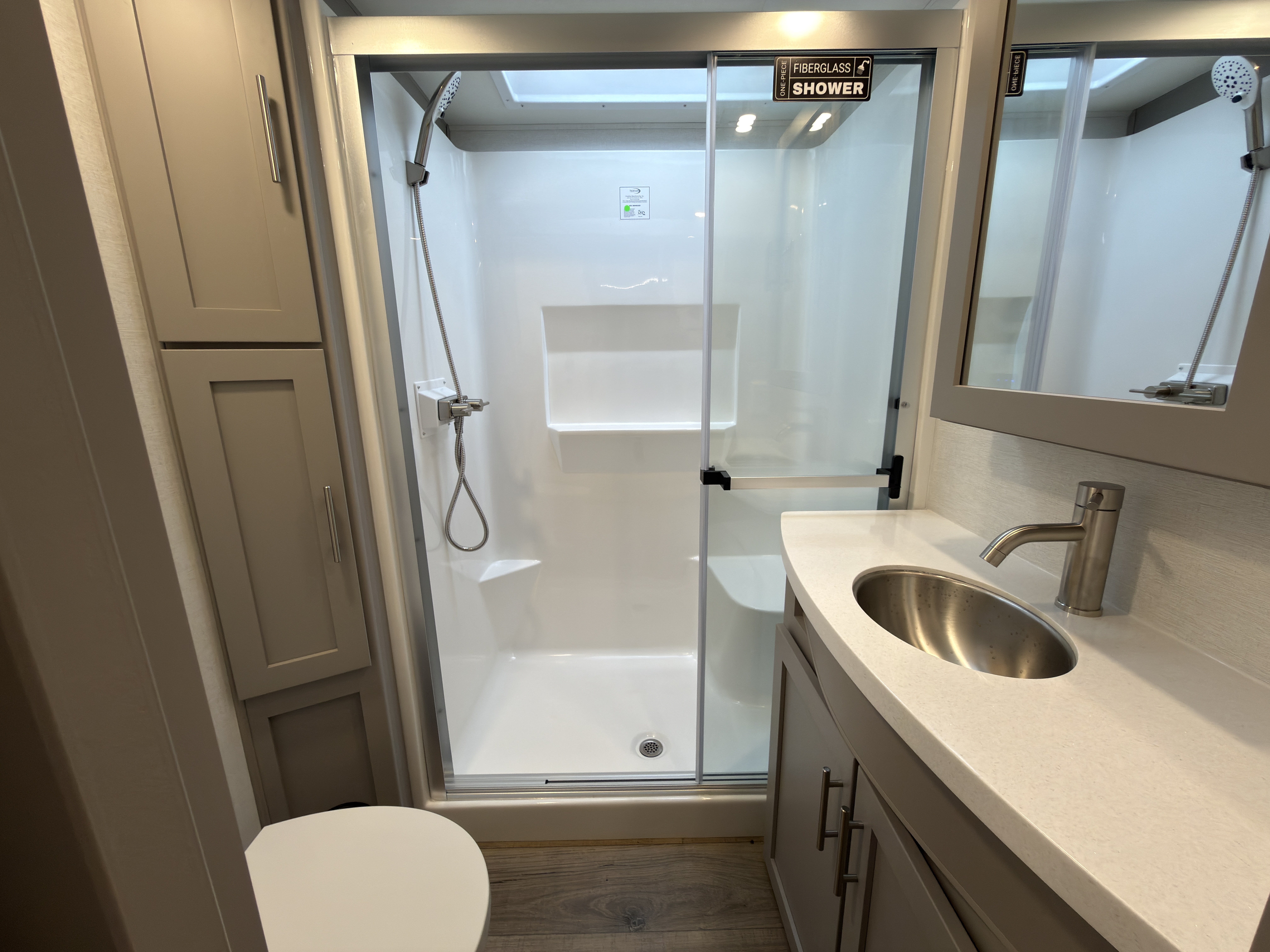 2026 Alliance RV Avenue 32RLS - Image 16