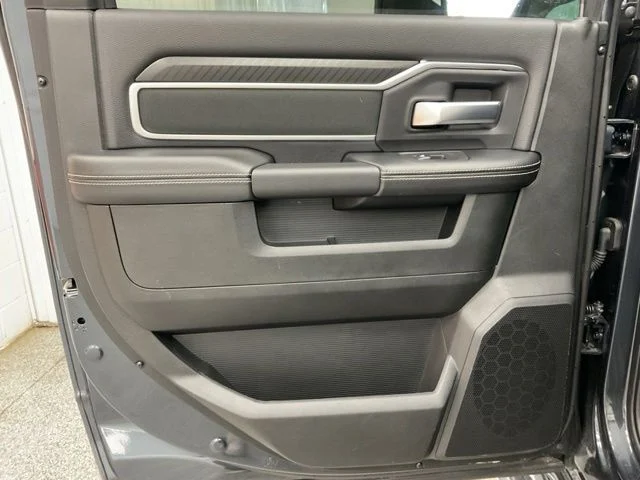 2026 Ram 2500 Big Horn 4x4 Crew Cab 6'4" Box - Image 21