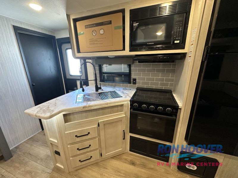 2026 PALOMINO PUMA 32RBFQ 2B - Image 25