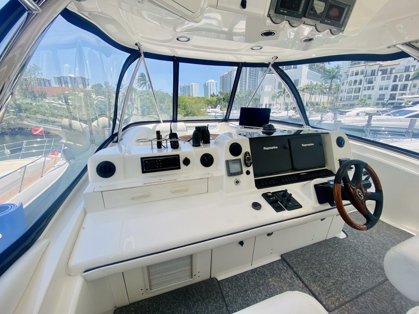 2006 Sea Ray 58 Sedan Bridge - Image 19