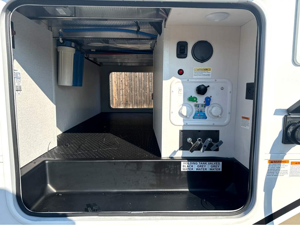 2027 JAYCO EAGLE 29RLC - Image 6