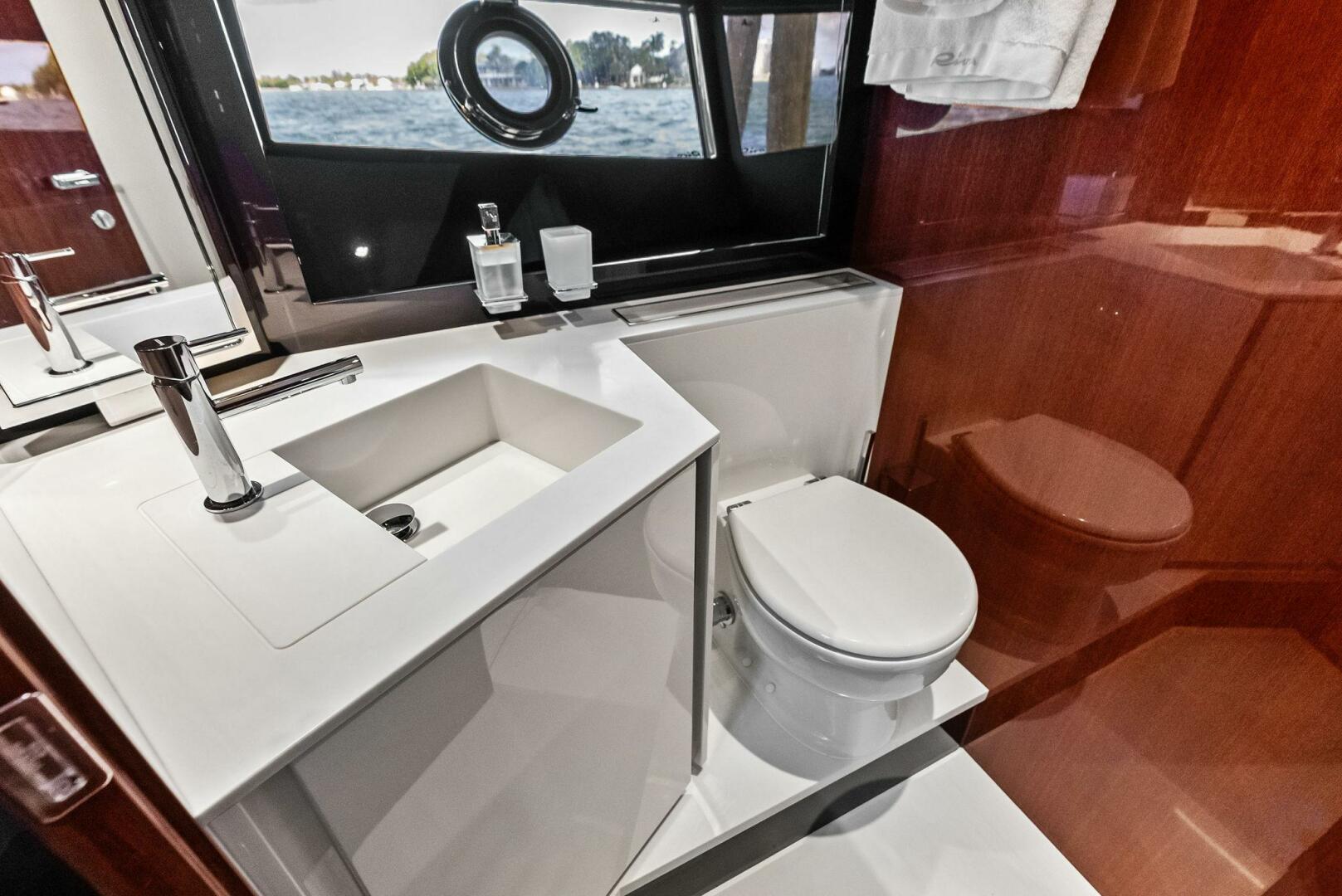 2021 Riva 56' Rivale - Image 50