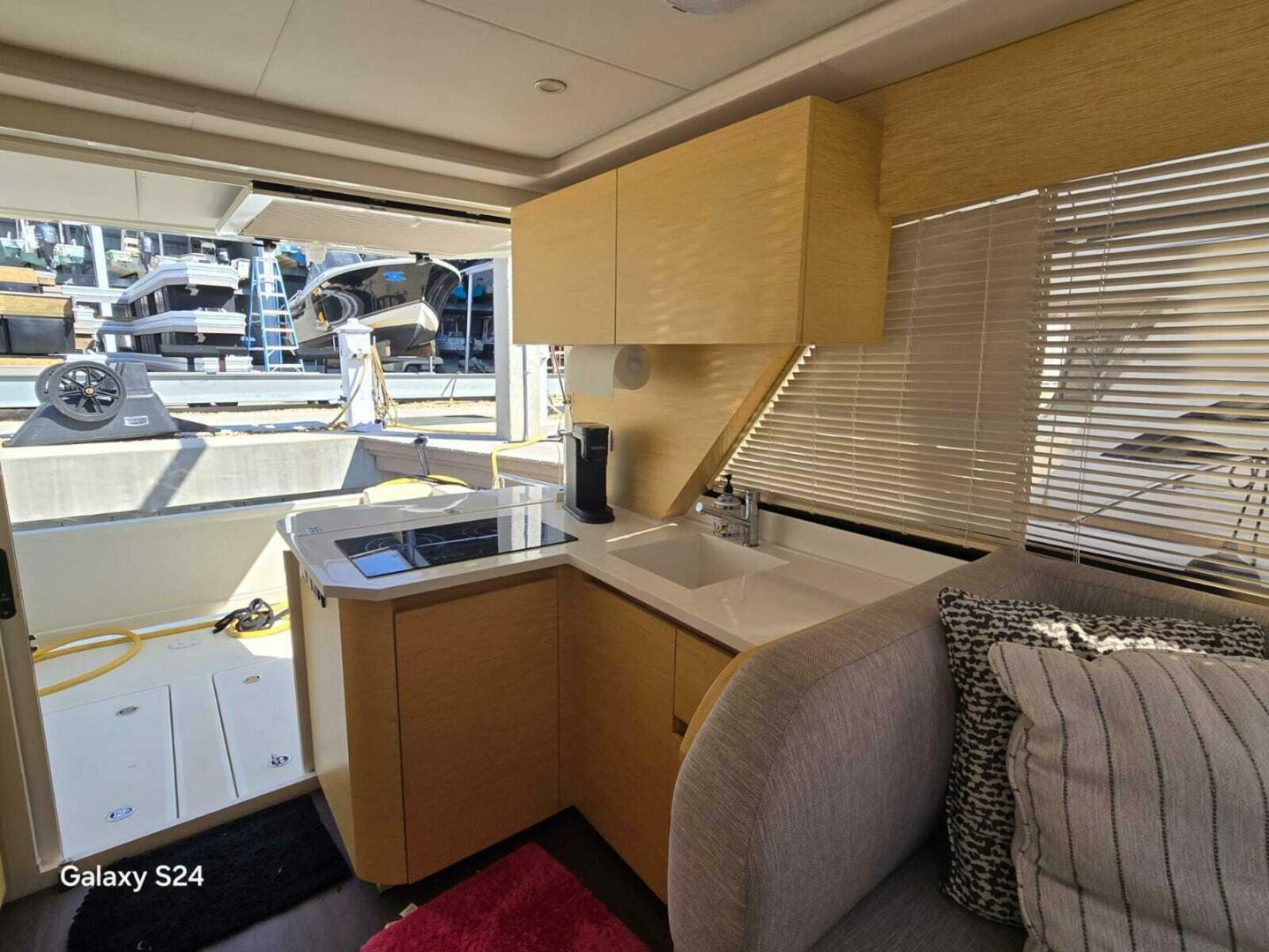 2020 Greenline 39 E-Drive - Image 21