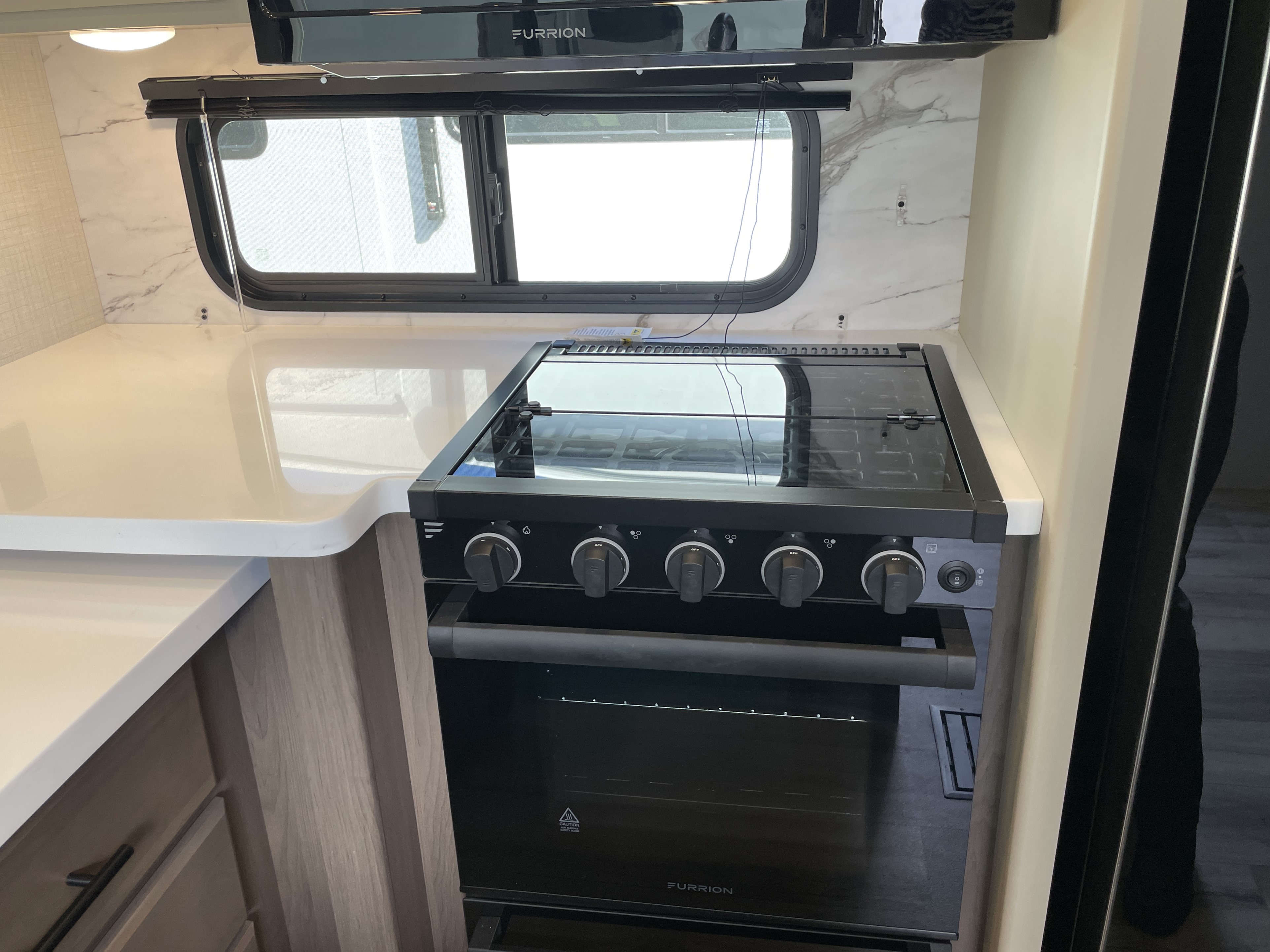 2027 Keystone Cougar 320RDS - Image 13