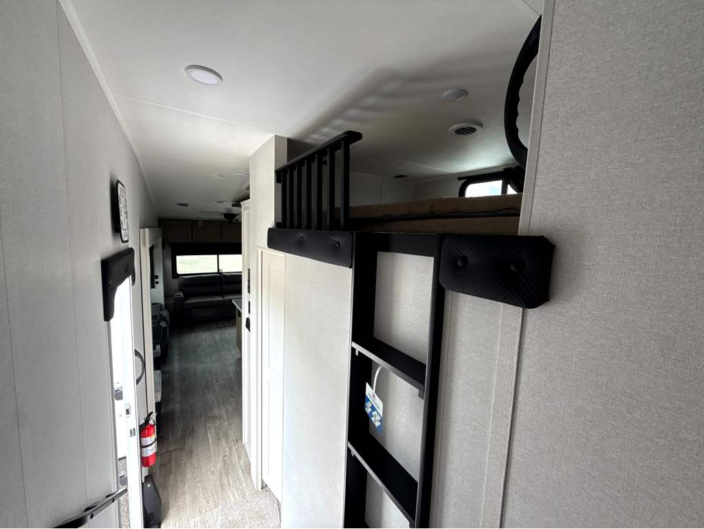 2027 JAYCO EAGLE 355MBQS - Image 23
