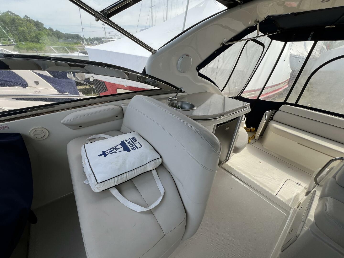 2000 Regal 4160 Commodore - Image 16