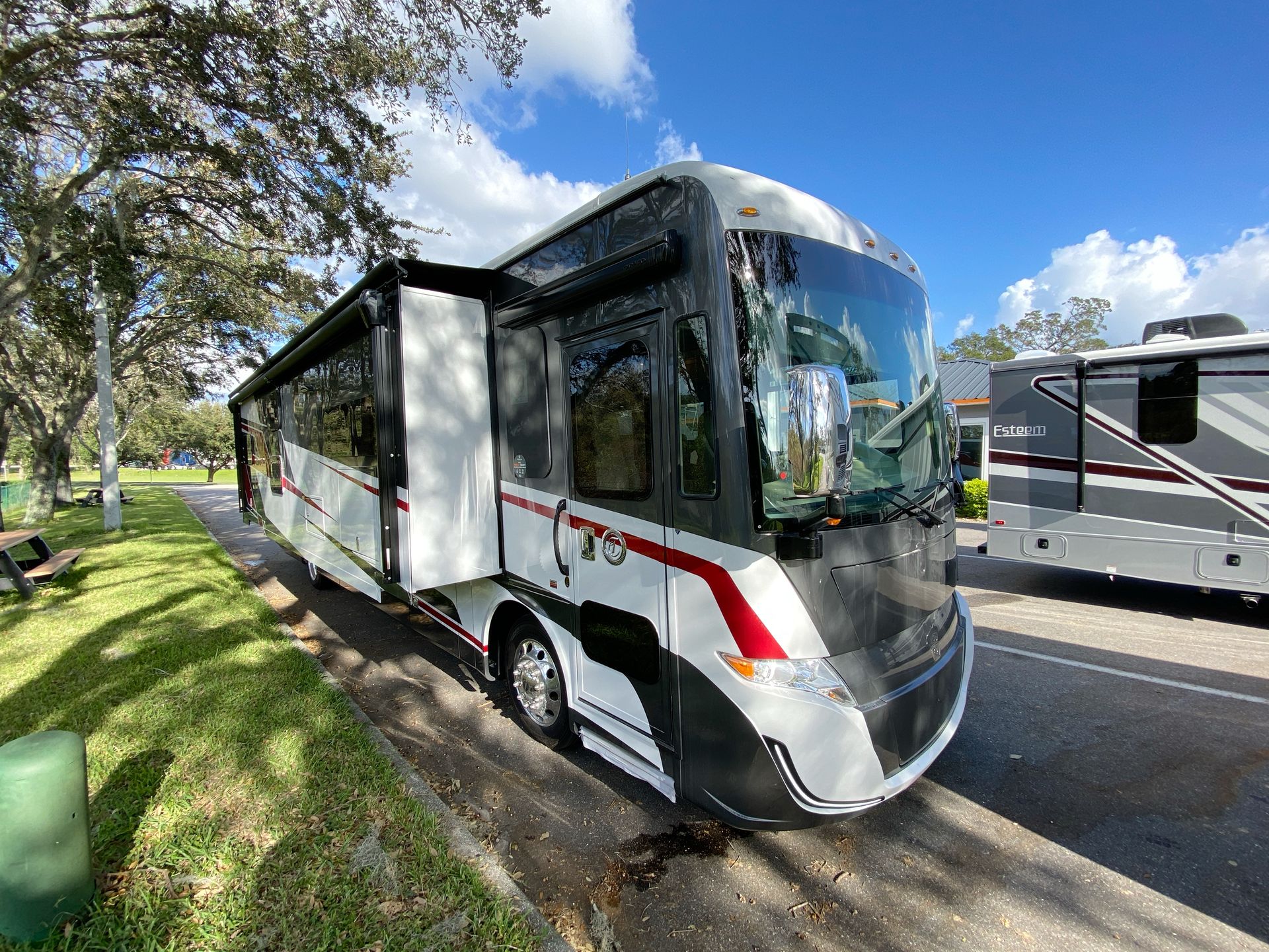 2025 Tiffin Byway