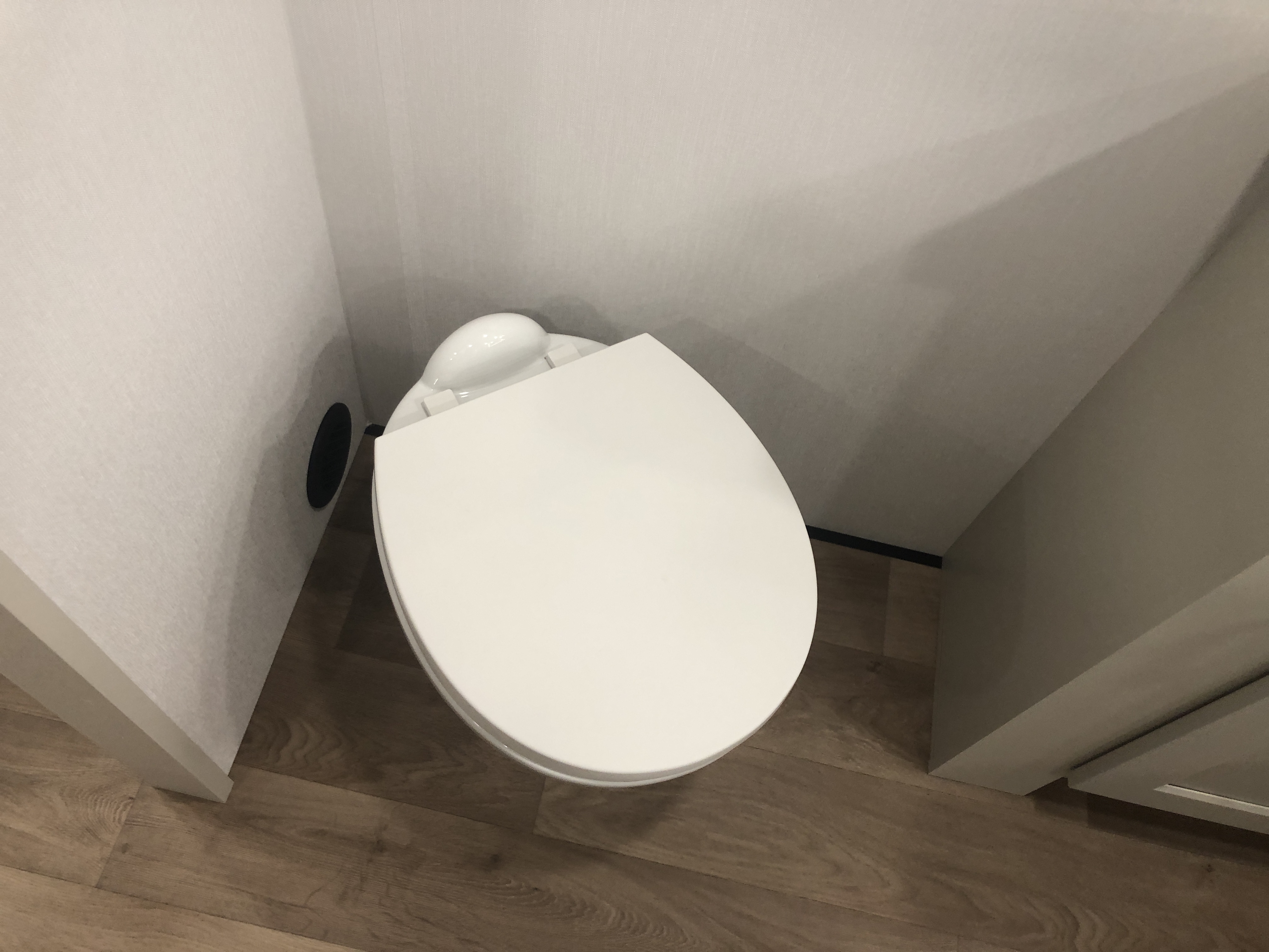 2027 Grand Design Solitude 380FL - Image 24