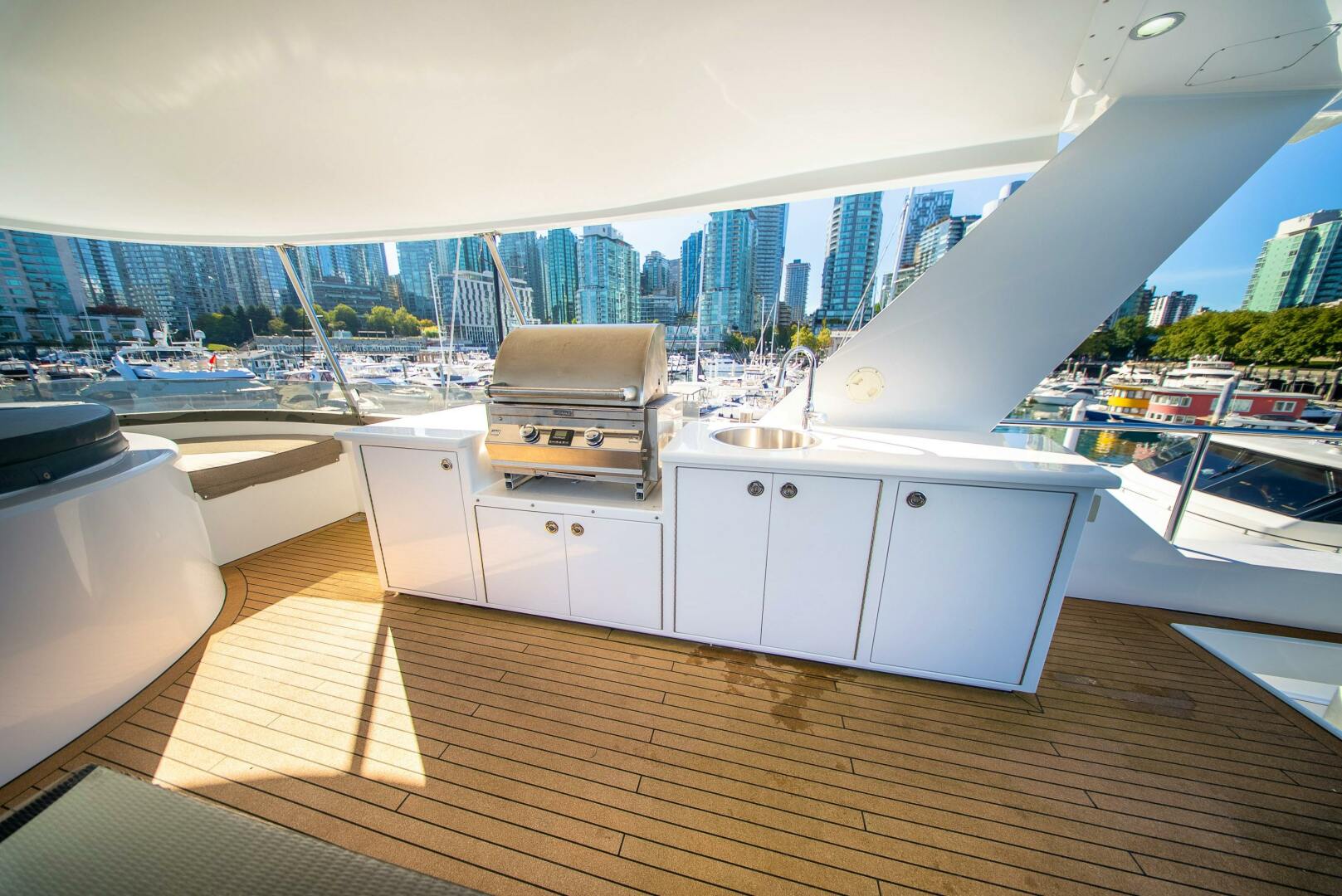1992 Crescent Custom Yachts Custom - Image 42