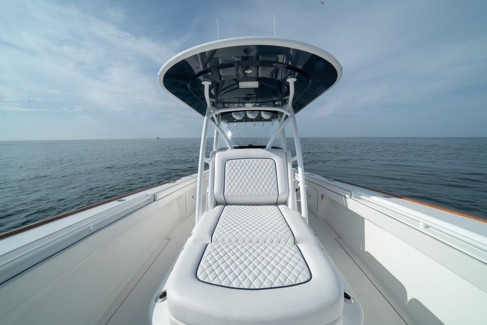 2022 Valhalla Boatworks V-37 - Image 11