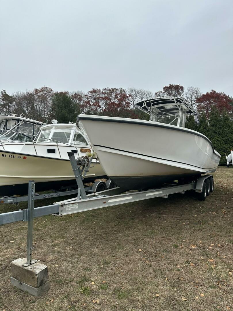 2004 Ocean Master 31 Center Console - Image 2