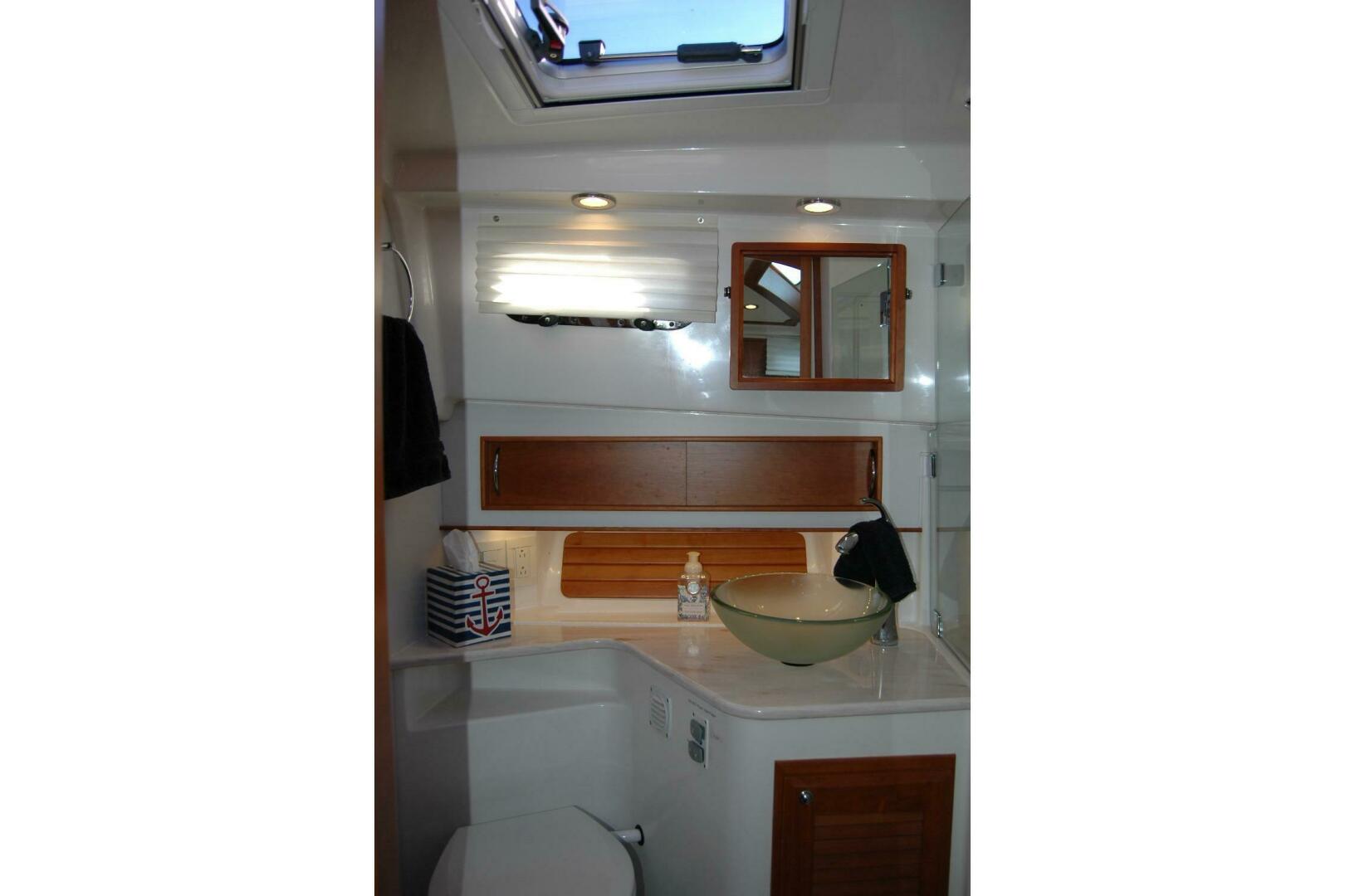 2019 Sabre 38 Salon Express - Image 100