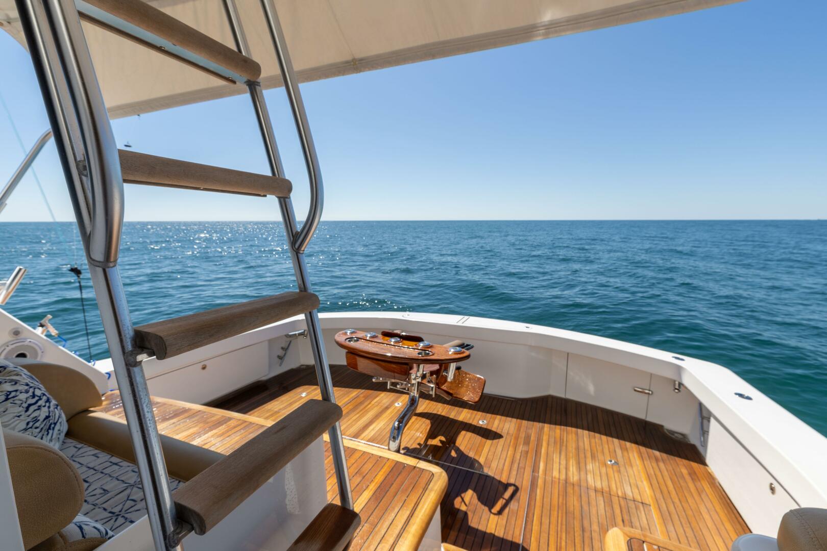 2013 Viking 76 Convertible - Image 60