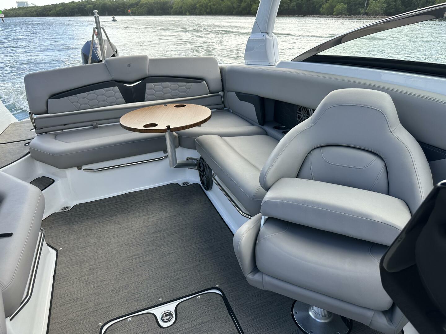2019 Chaparral 21 H2O Sport - Image 176