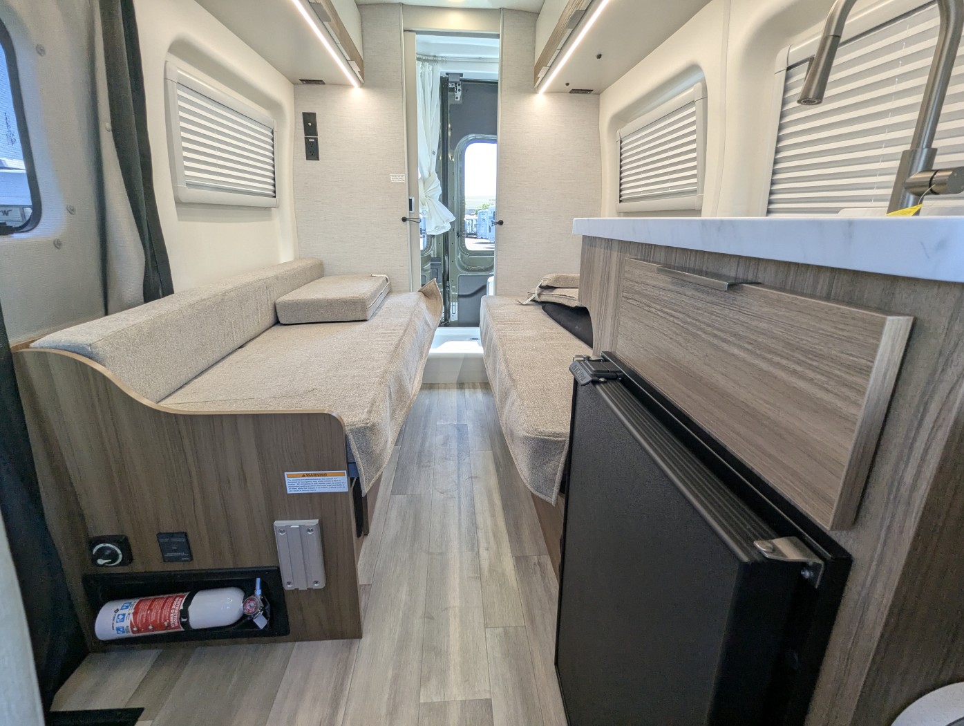 2027 Thor Motor Coach Talavera 1930 - Image 23