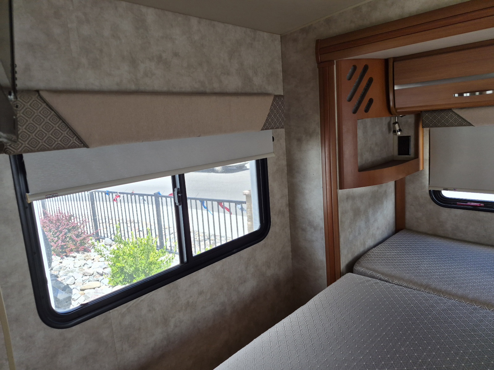 2012 Winnebago View Profile 24G - Image 18