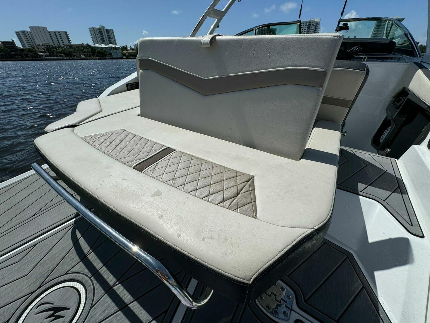2022 Monterey 278SS - Image 26