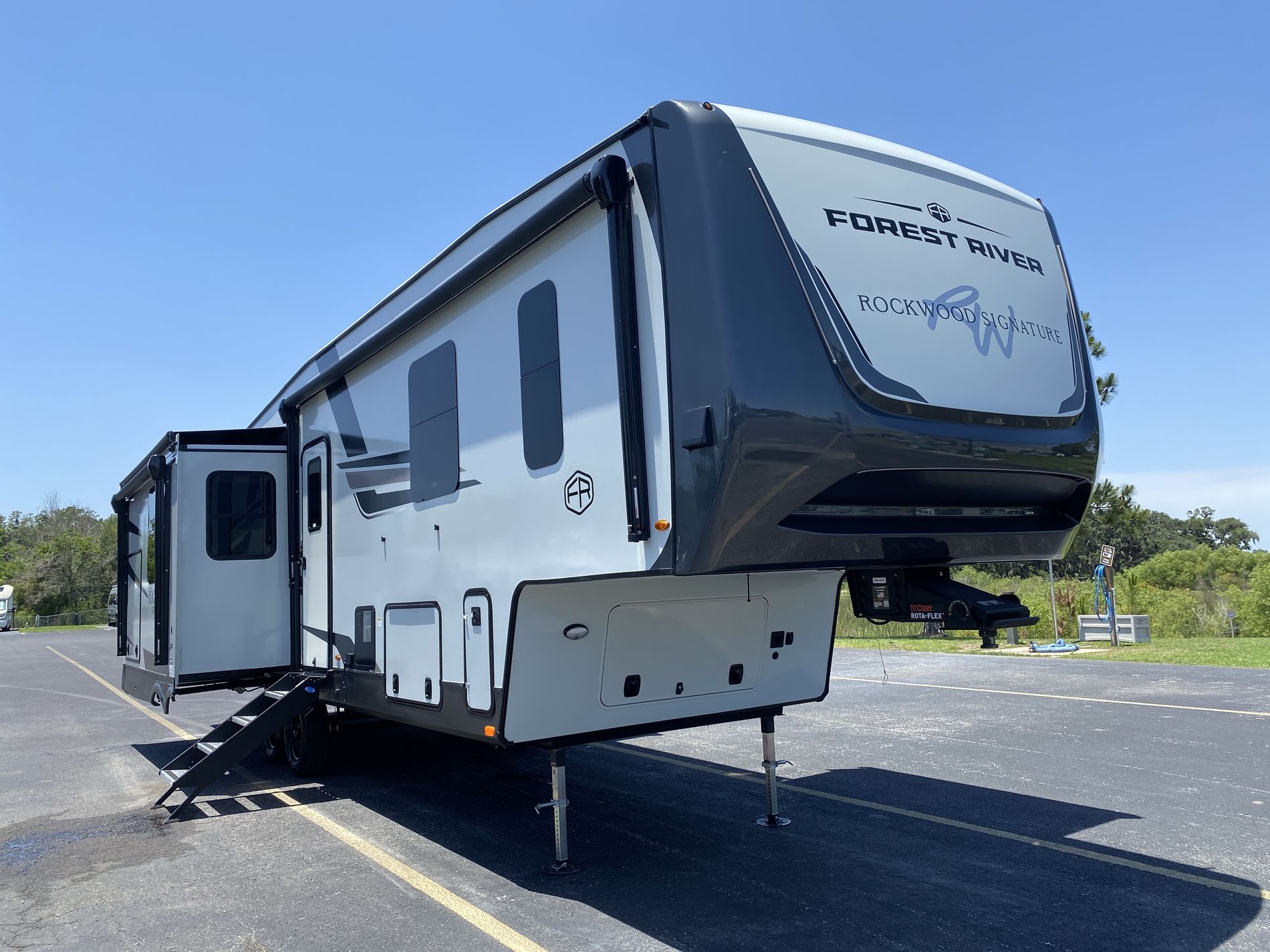 2025 Forest River Rockwood Signature