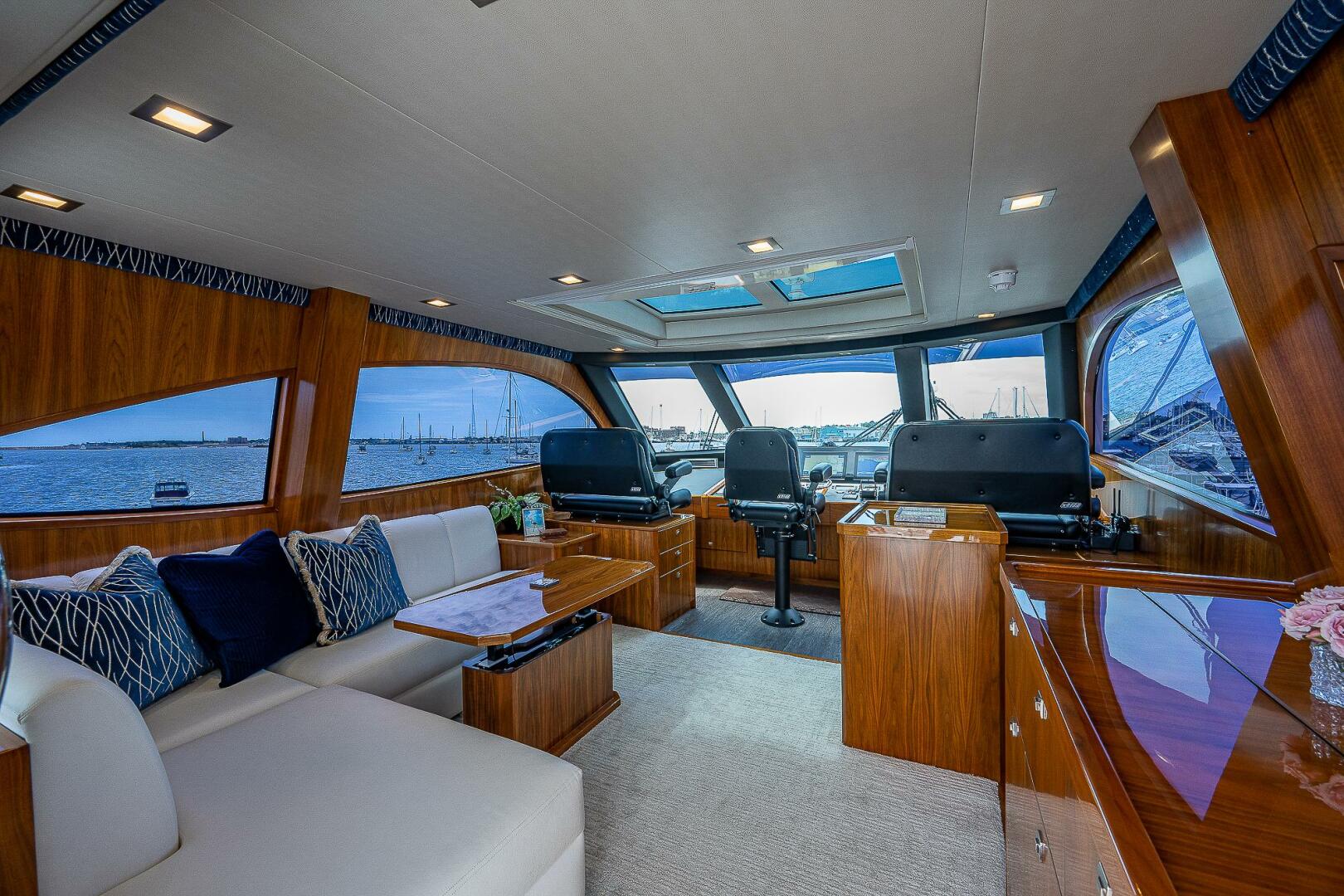 2017 Viking 75 Motoryacht - Image 43