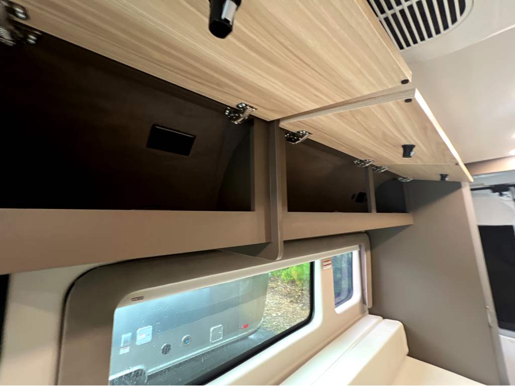 2027 ENTEGRA COACH ETHOS 20T - Image 14