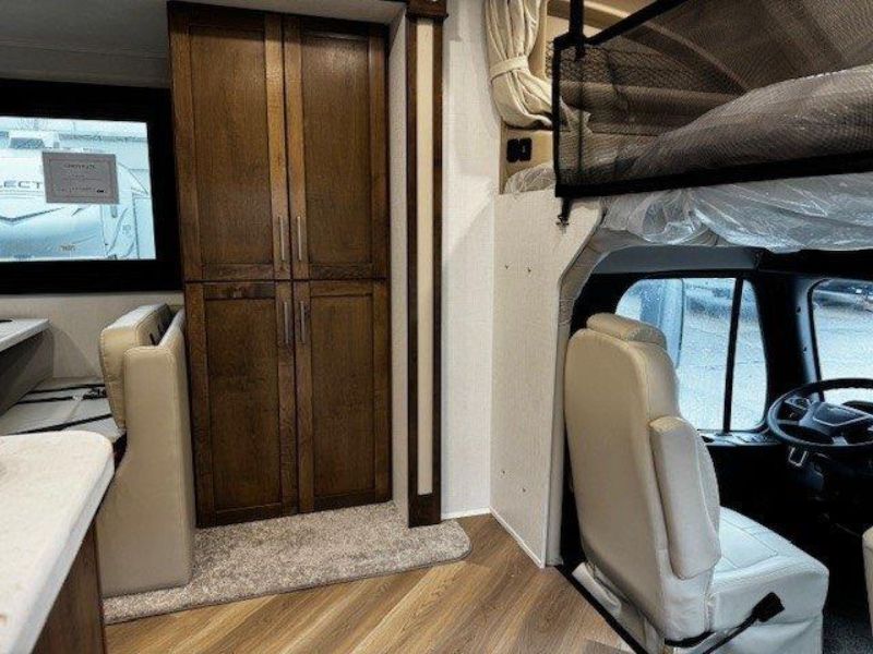 2026 Entegra Coach Accolade 37K - Image 14