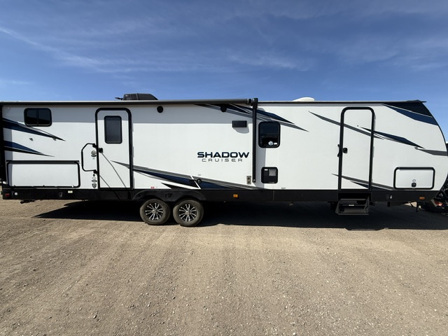 2021 Cruiser RV Shadow Cruiser Ultra-Lite SC327BHS - Image 1