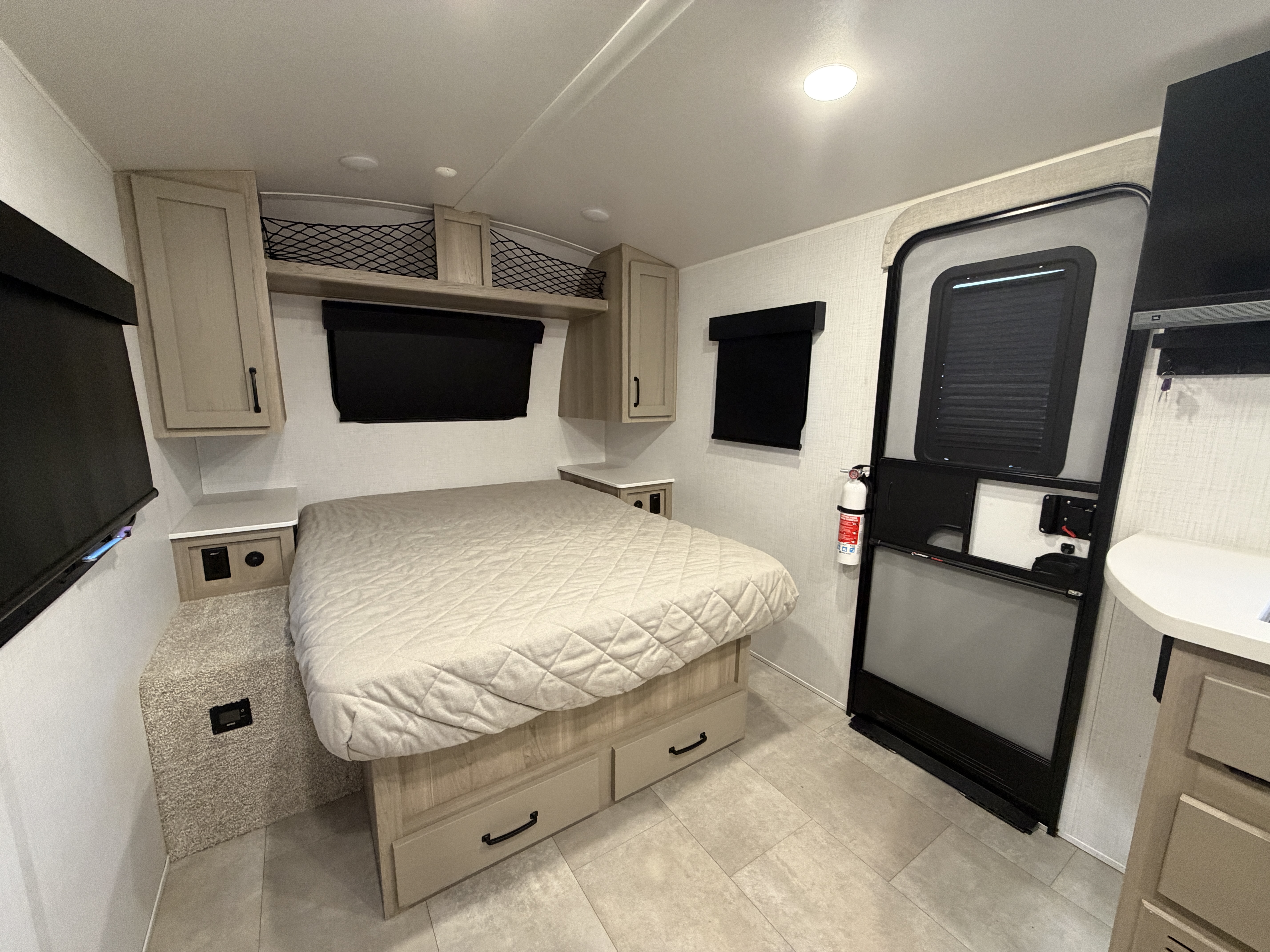 2025 Forest River Rockwood Geo Pro G20FBS - Image 14