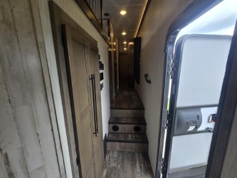 2021 FOREST RIVER SABRE 36BHQ - Image 21