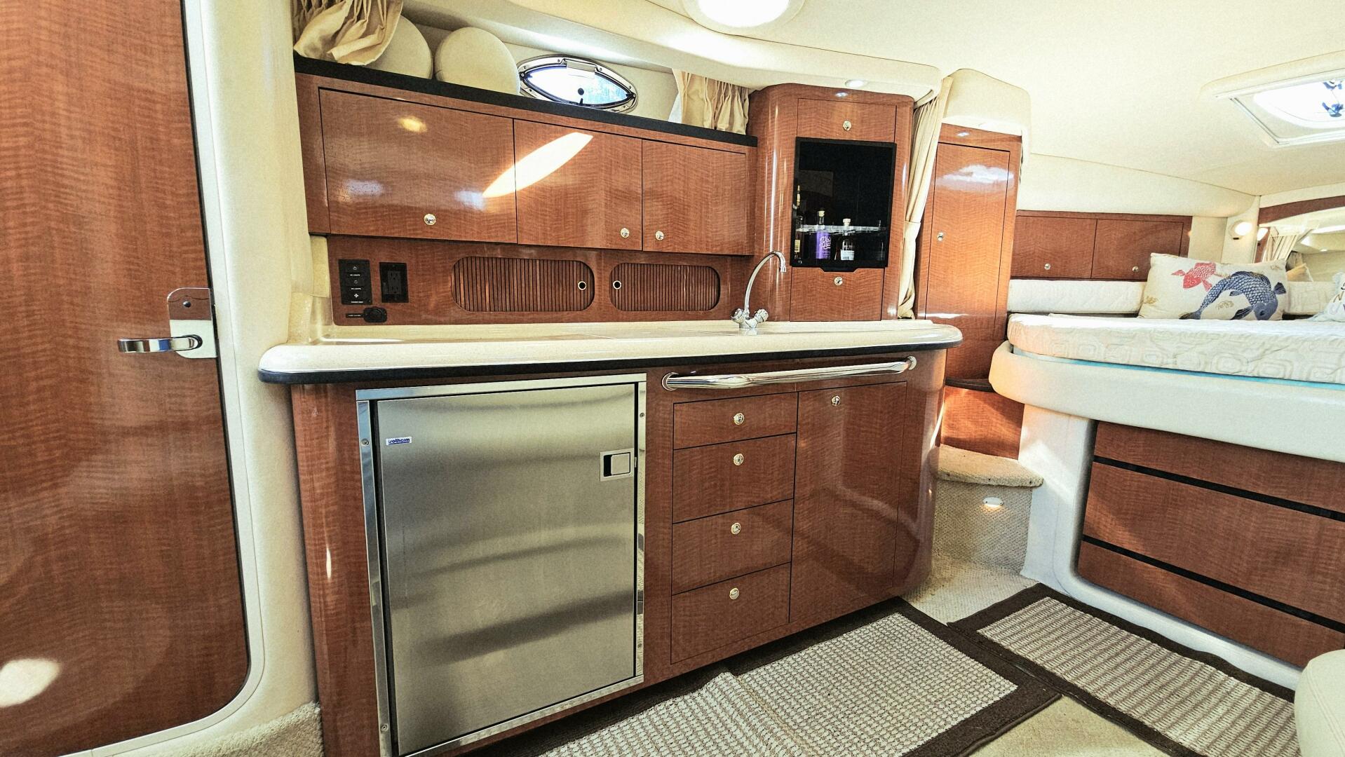 2003 Sea Ray 340 Sundancer - Image 29