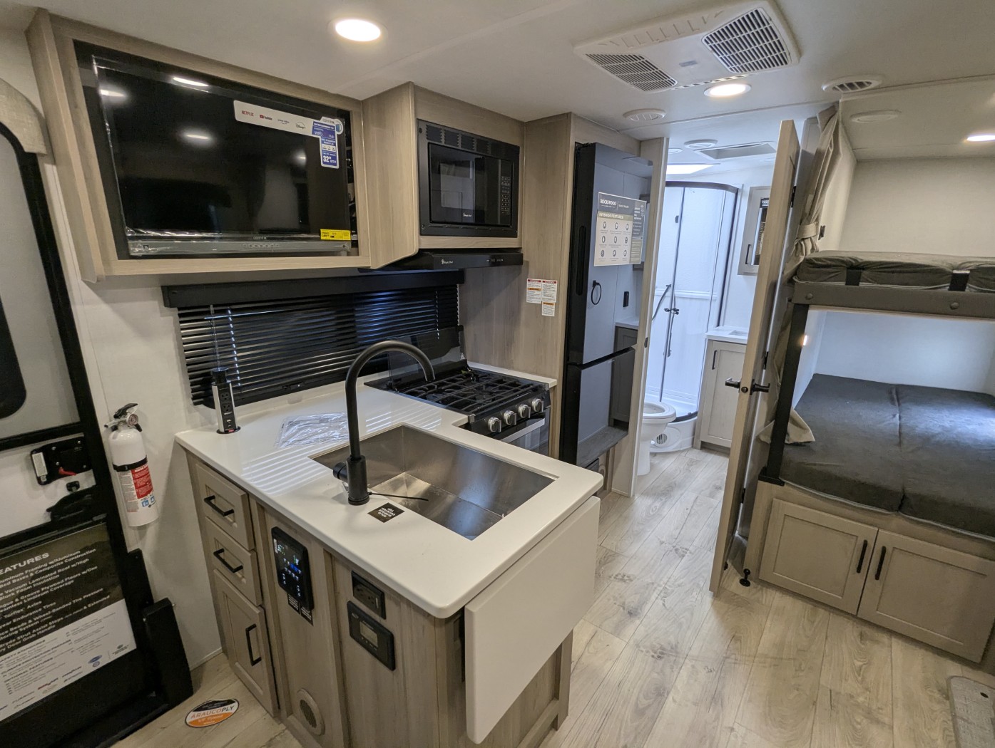 2026 Forest River Rockwood Mini Lite 2520BH - Image 13