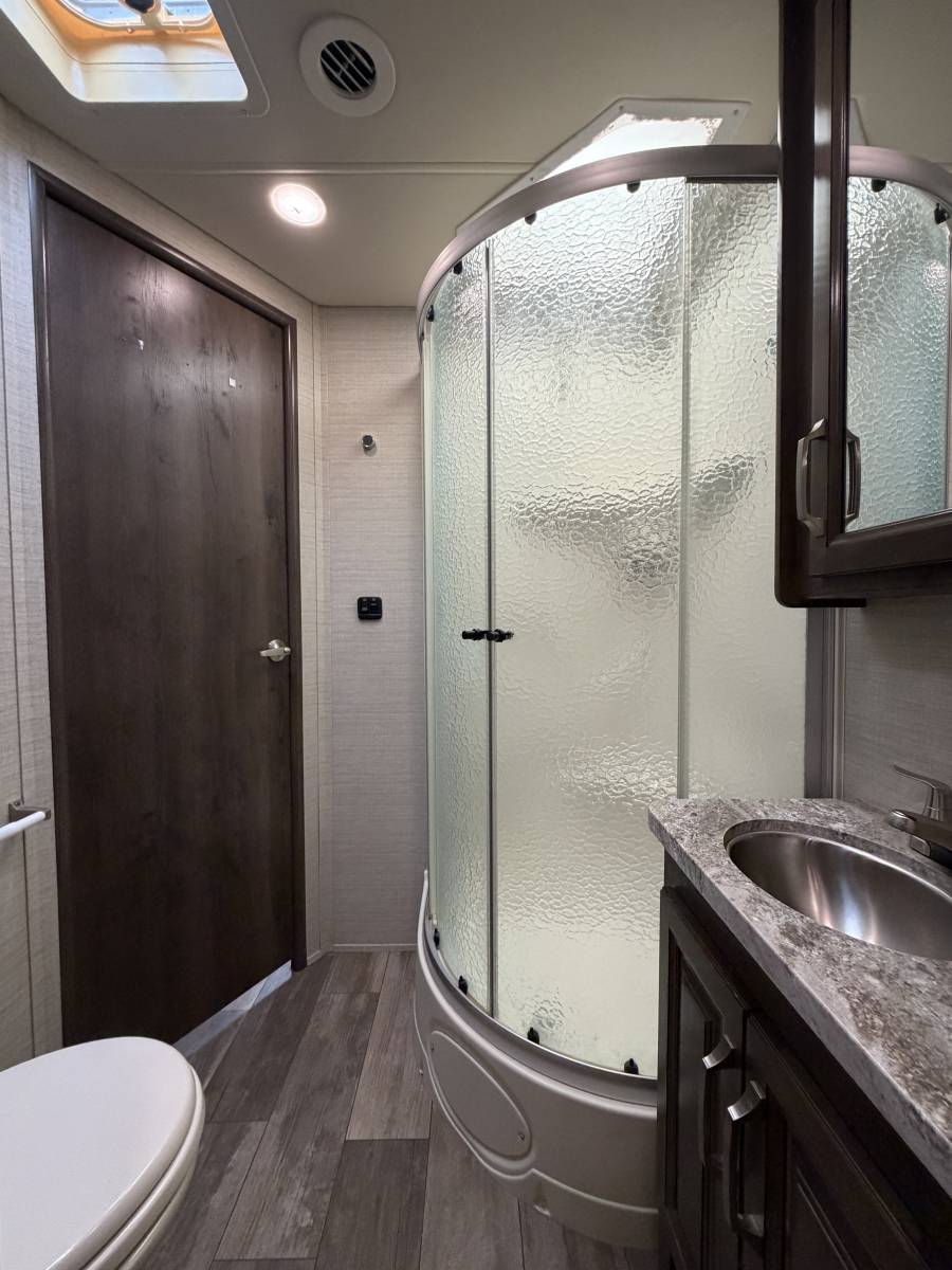 2019 Jayco Greyhawk 31F - Image 33