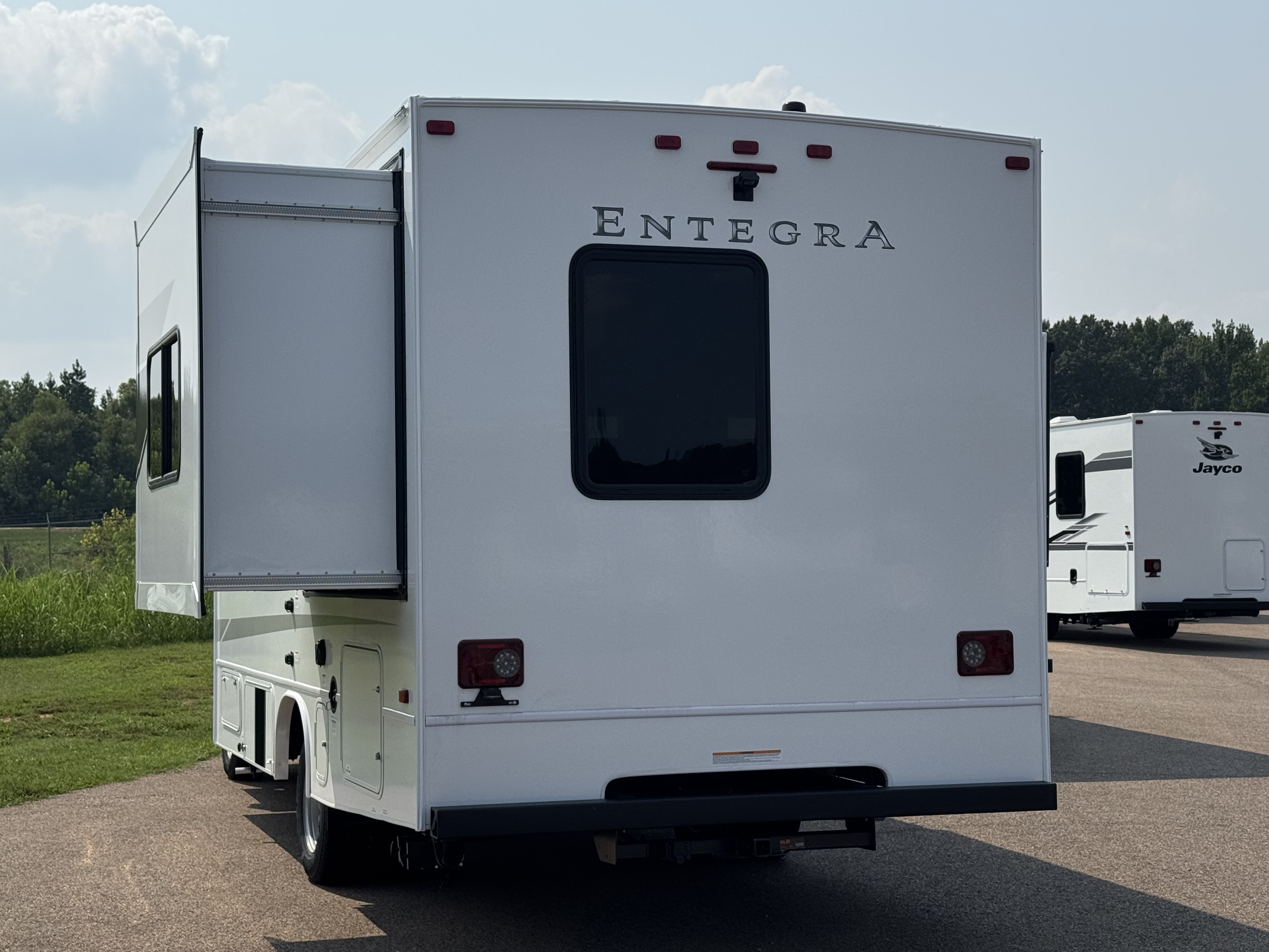 2027 ENTEGRA COACH ODYSSEY SE 22C - Image 4