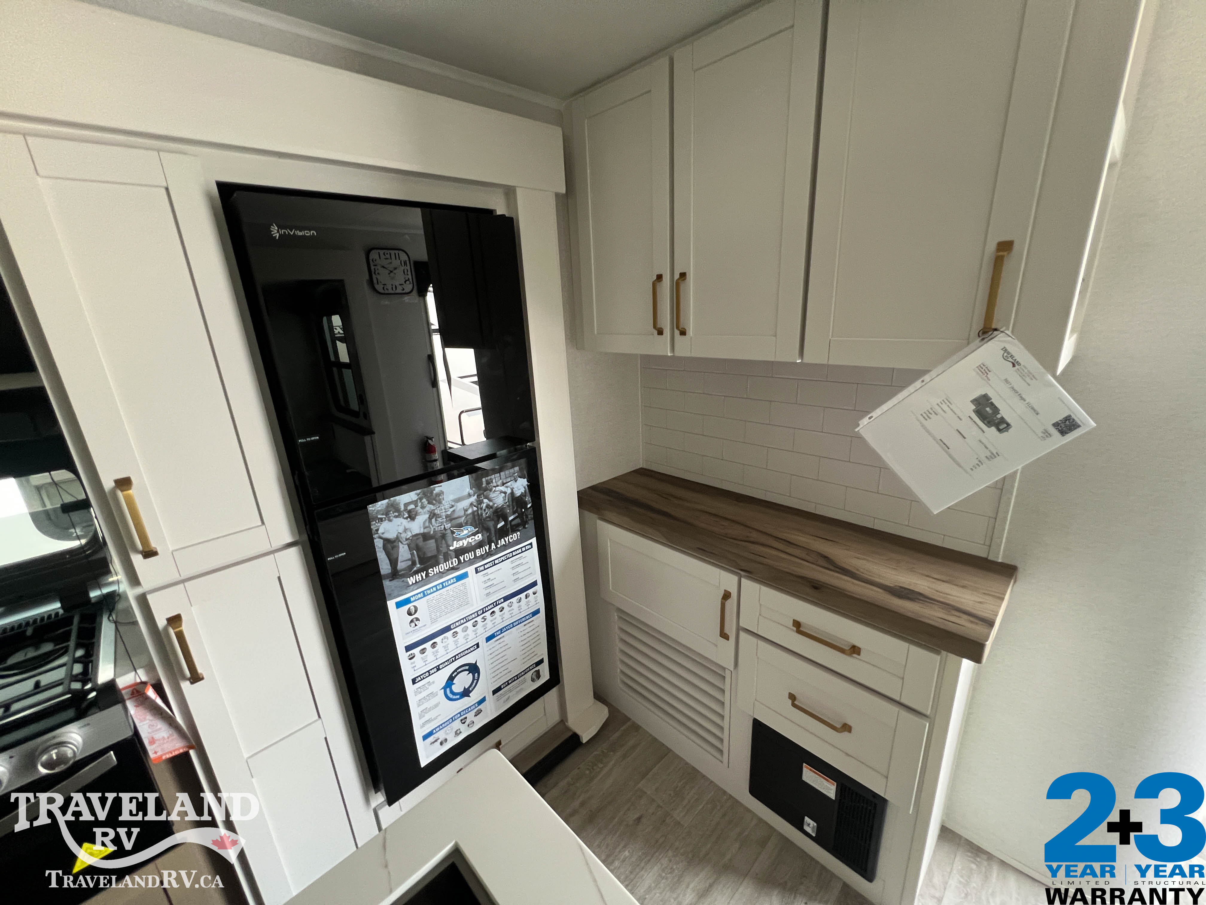 2027 Jayco Eagle 312BHOK - Image 22