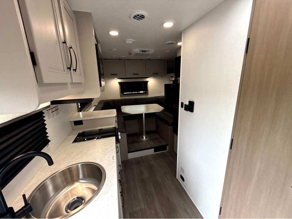 2027 JAYCO REDHAWK SE 20LF - Image 12