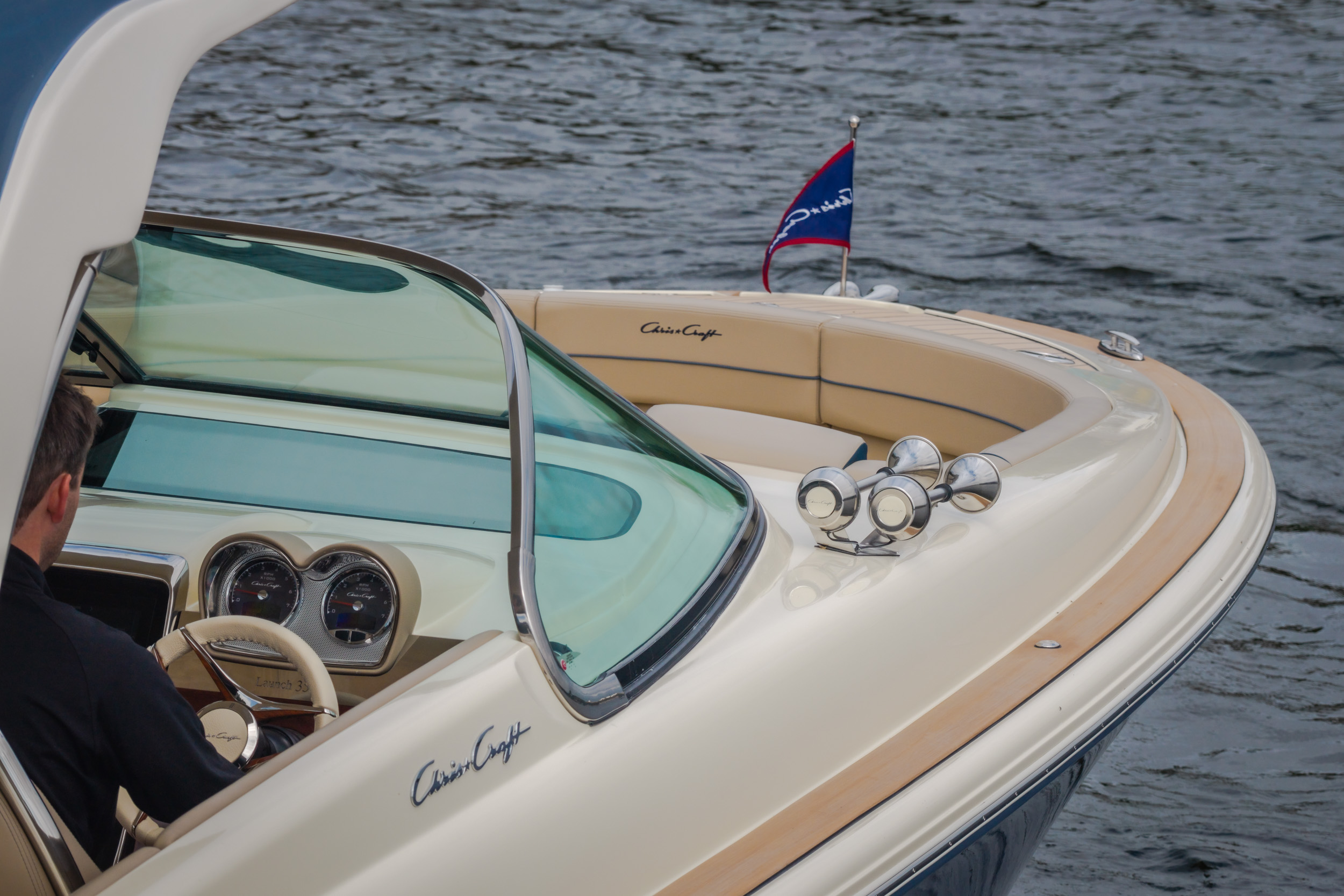 2027 Chris Craft Launch GT 35 ME - Image 6