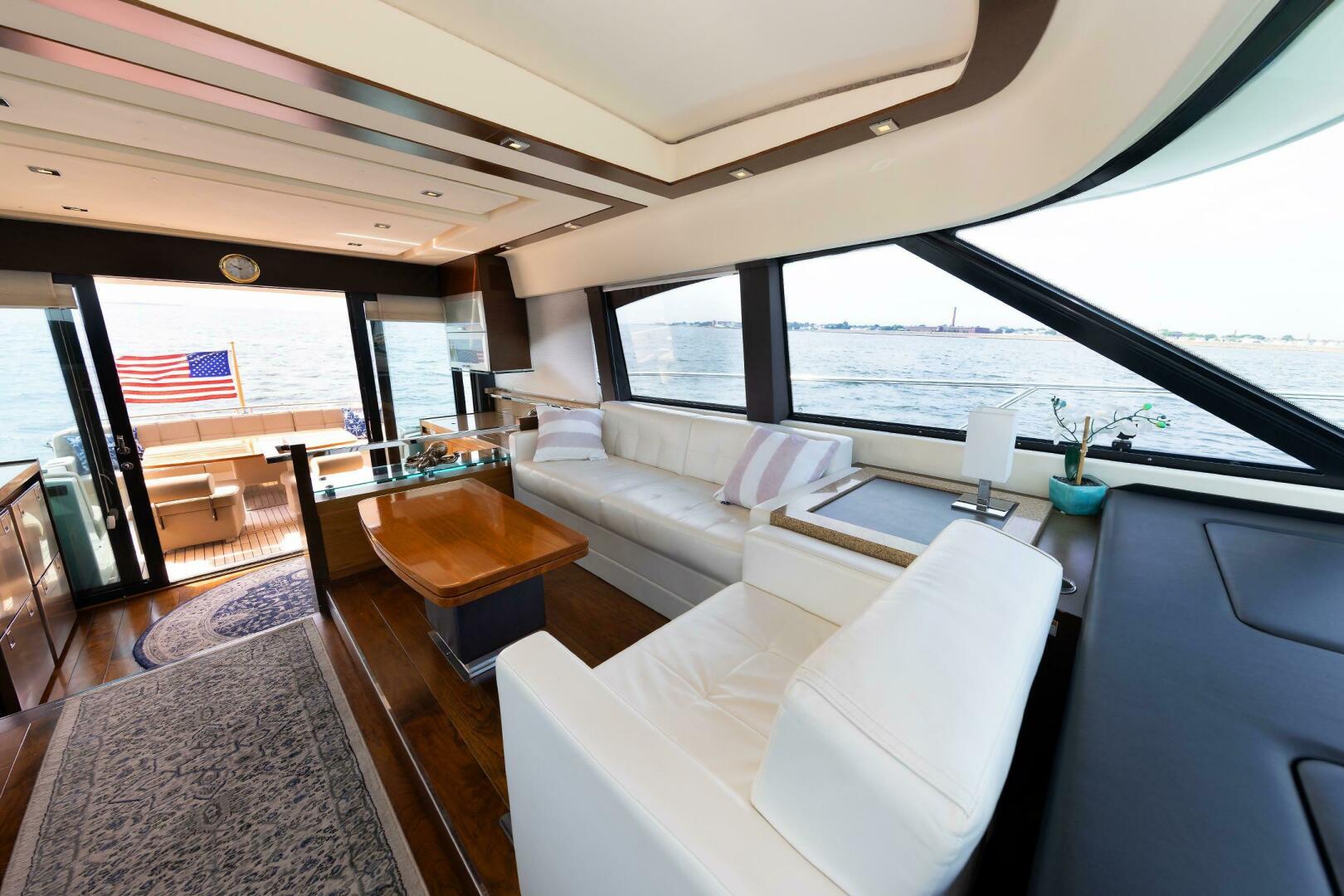 2014 Tiara Yachts 5000 Express - Image 22