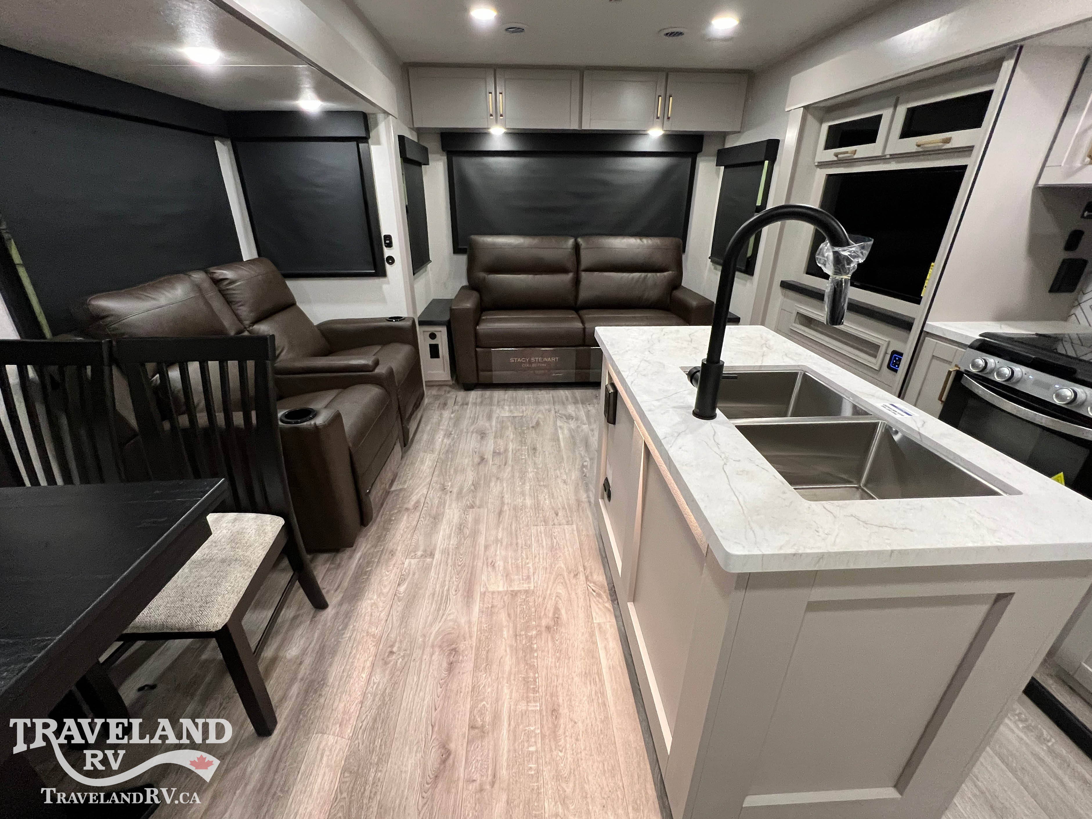 2026 Heartland Sundance Ultra-Lite 29RLBS - Image 23