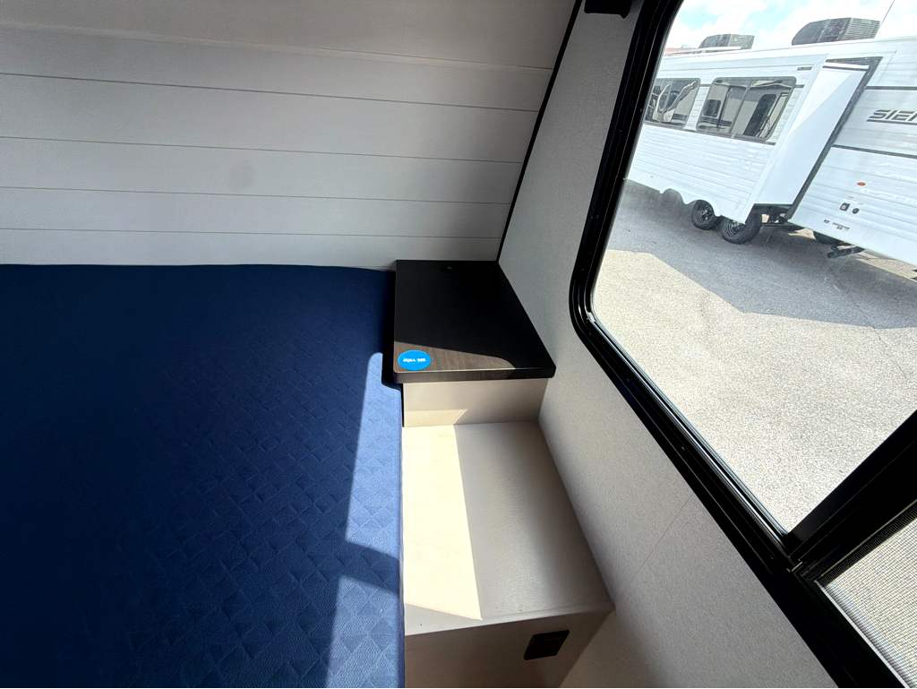 2027 JAYCO JAY FEATHER 27MK - Image 21